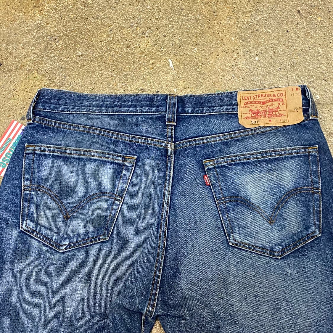 미국 빈티지 리바이스 501 워싱 진청바지 반바지 36size 상품이미지7