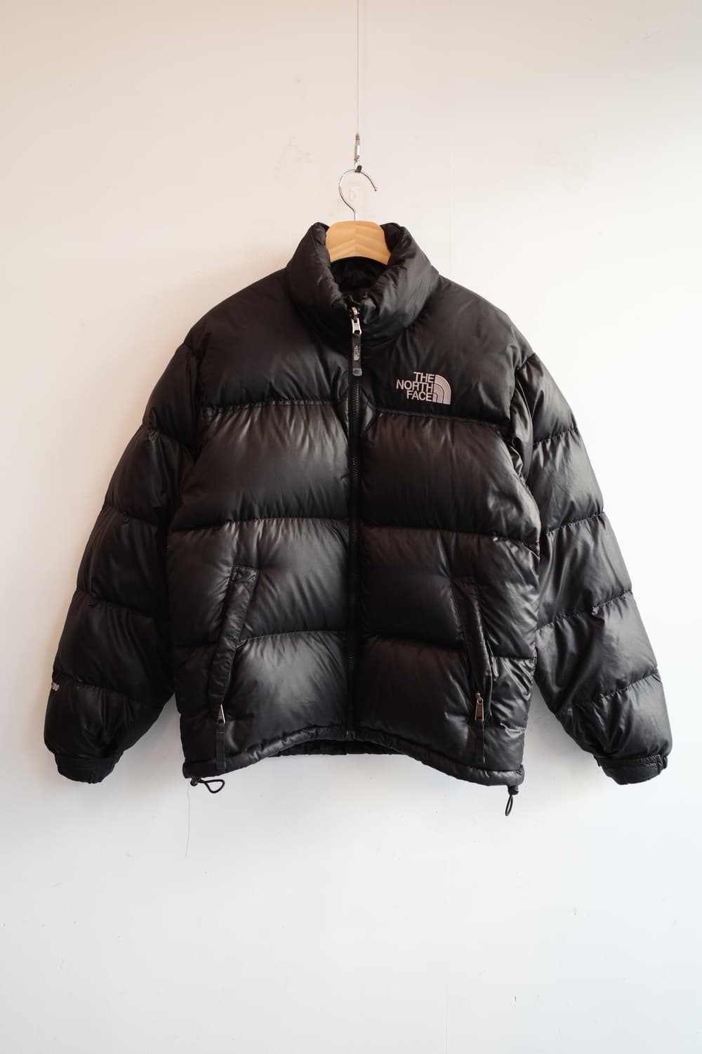 THE NORTH FACE 노스페이스 올드모델 유광 눕시 패딩 상품이미지1