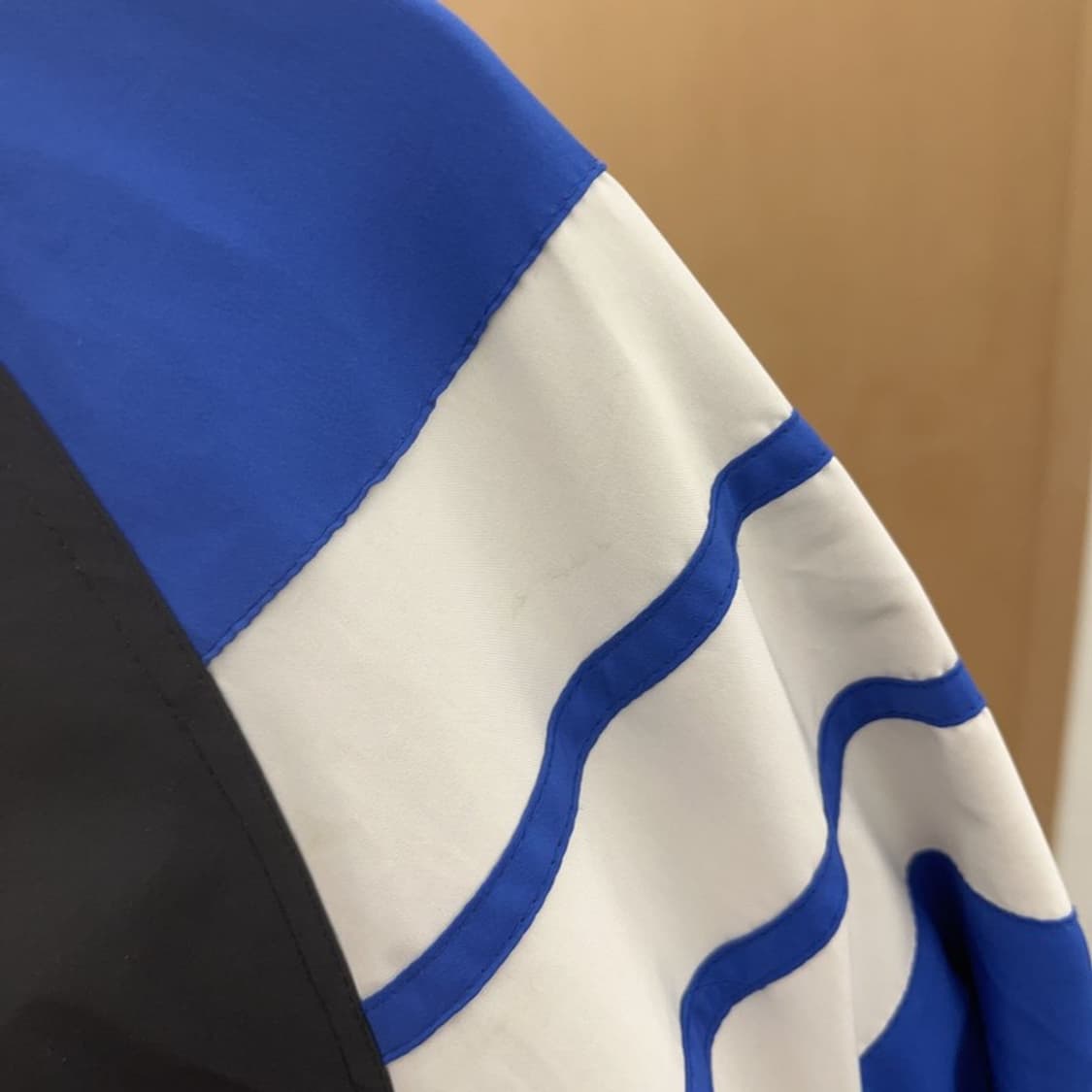 아디다스 스포츠 올드스쿨 오버핏 윈드러너 바람막이 105 C06352 상품이미지8