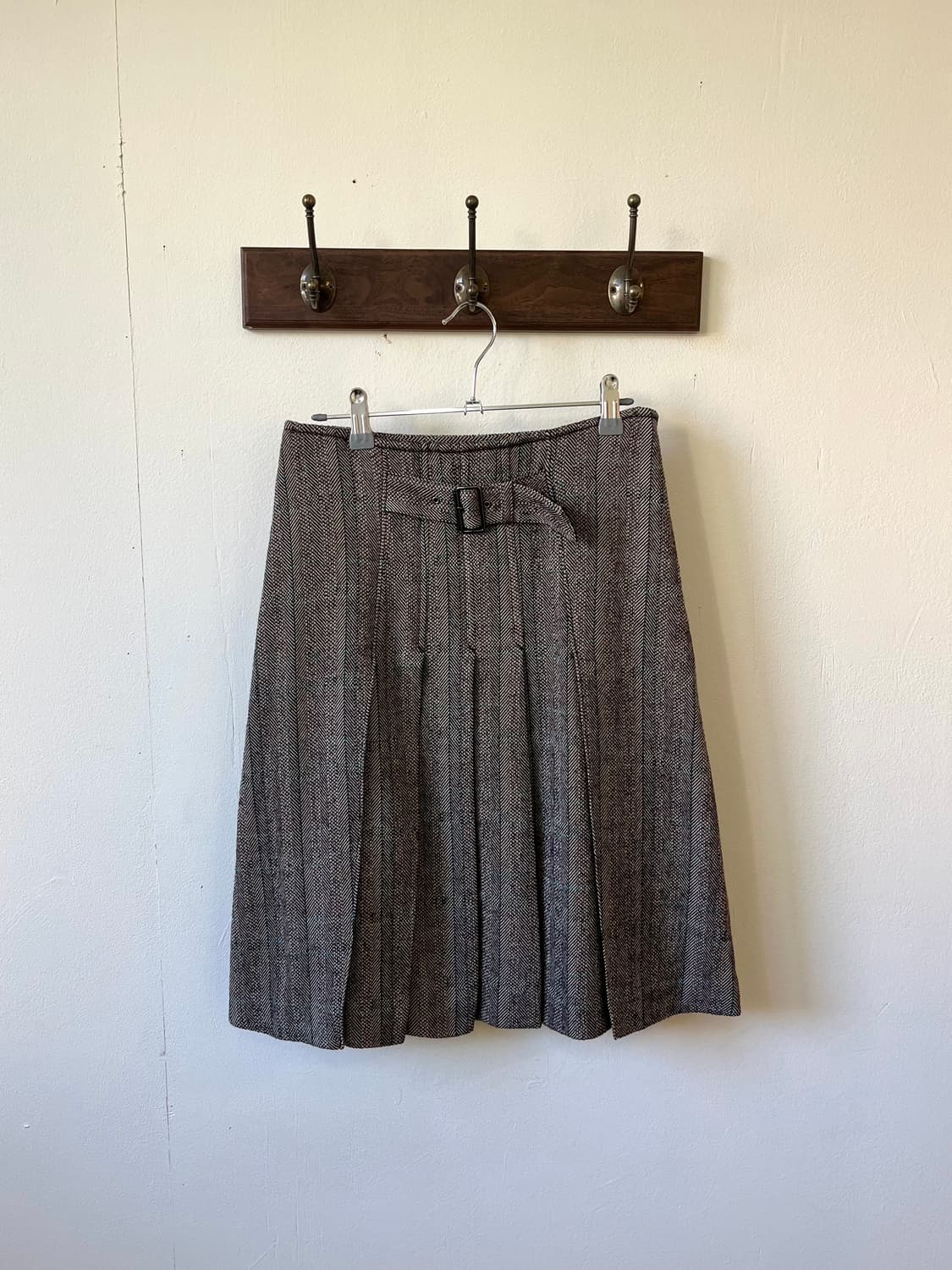 VOICEMAIL 신치백 헤링본 스커트 상품이미지2