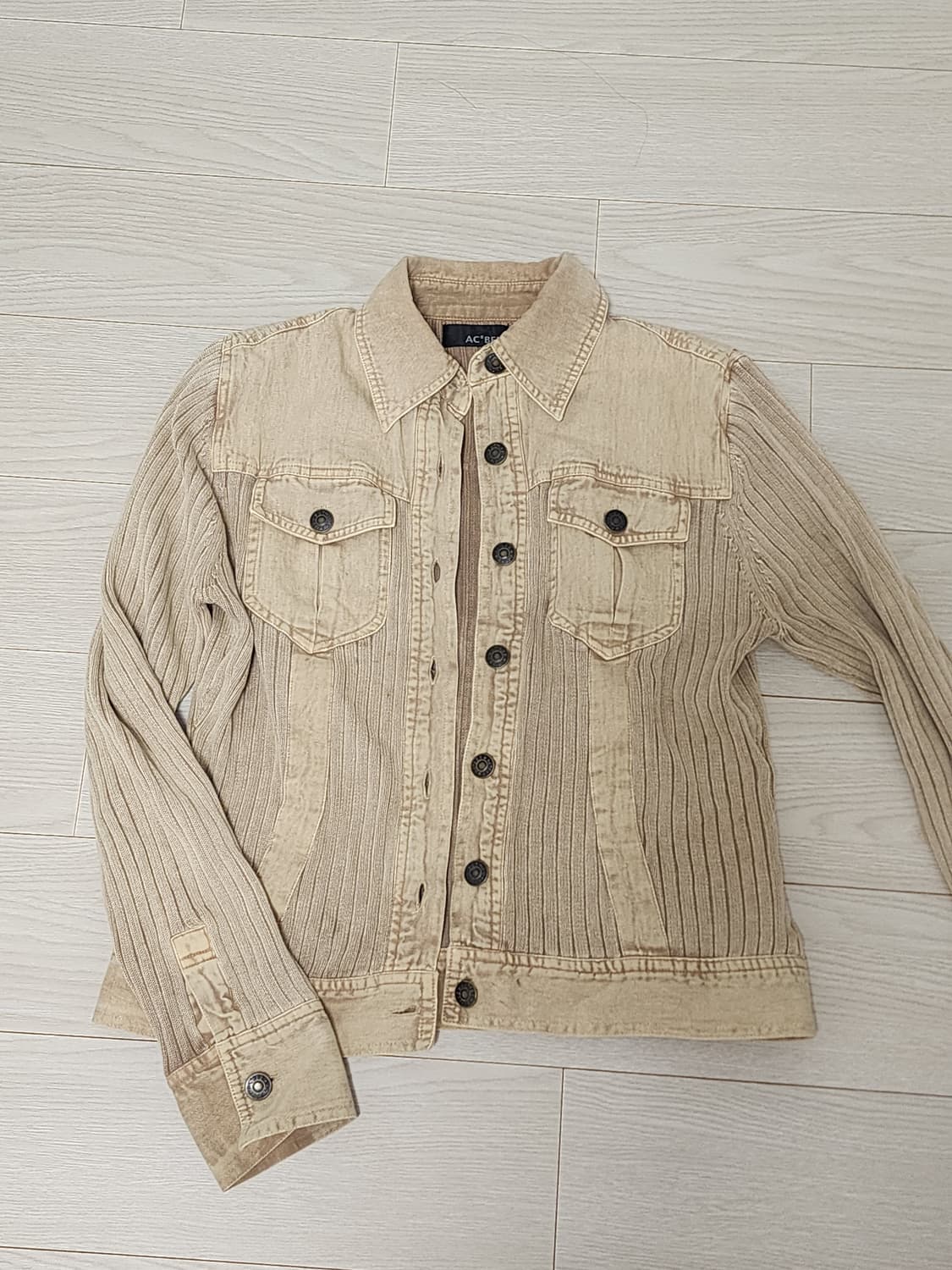 베이지 니트 셔츠 상품이미지1