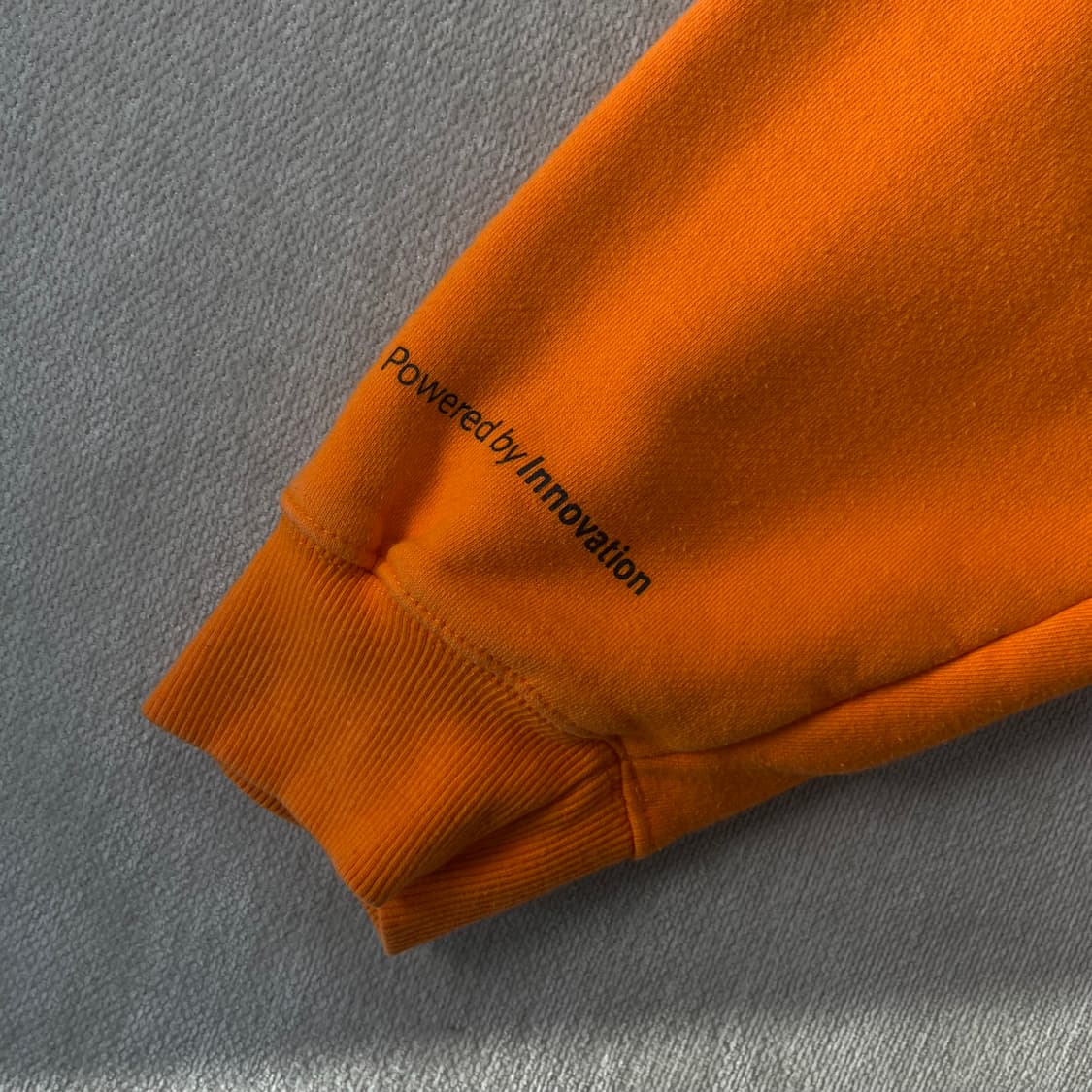 100 아이앱스튜디오 두산 오렌지 맨투맨  상품이미지6