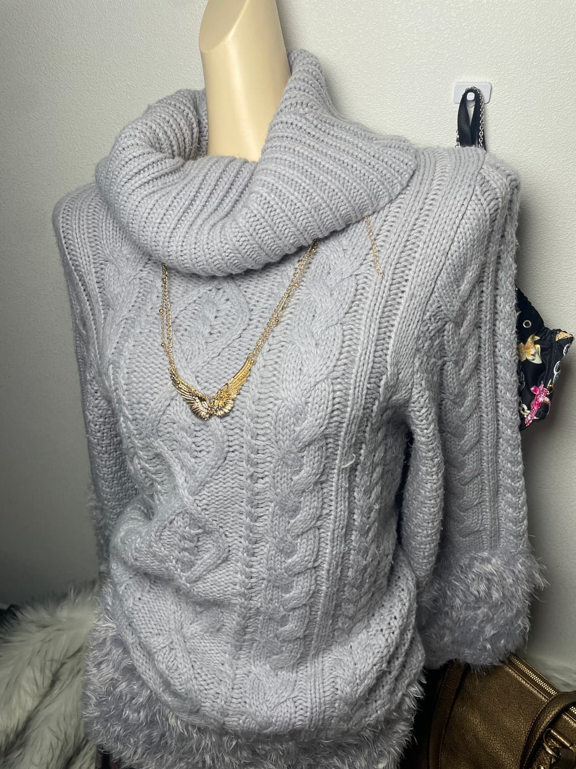 빈티지 시나모롤 퍼 니트 상품이미지3