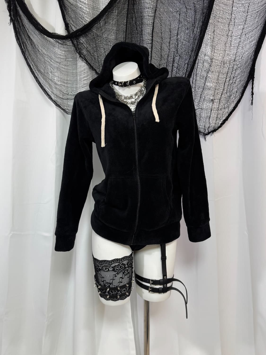 black hood zip up 상품이미지1