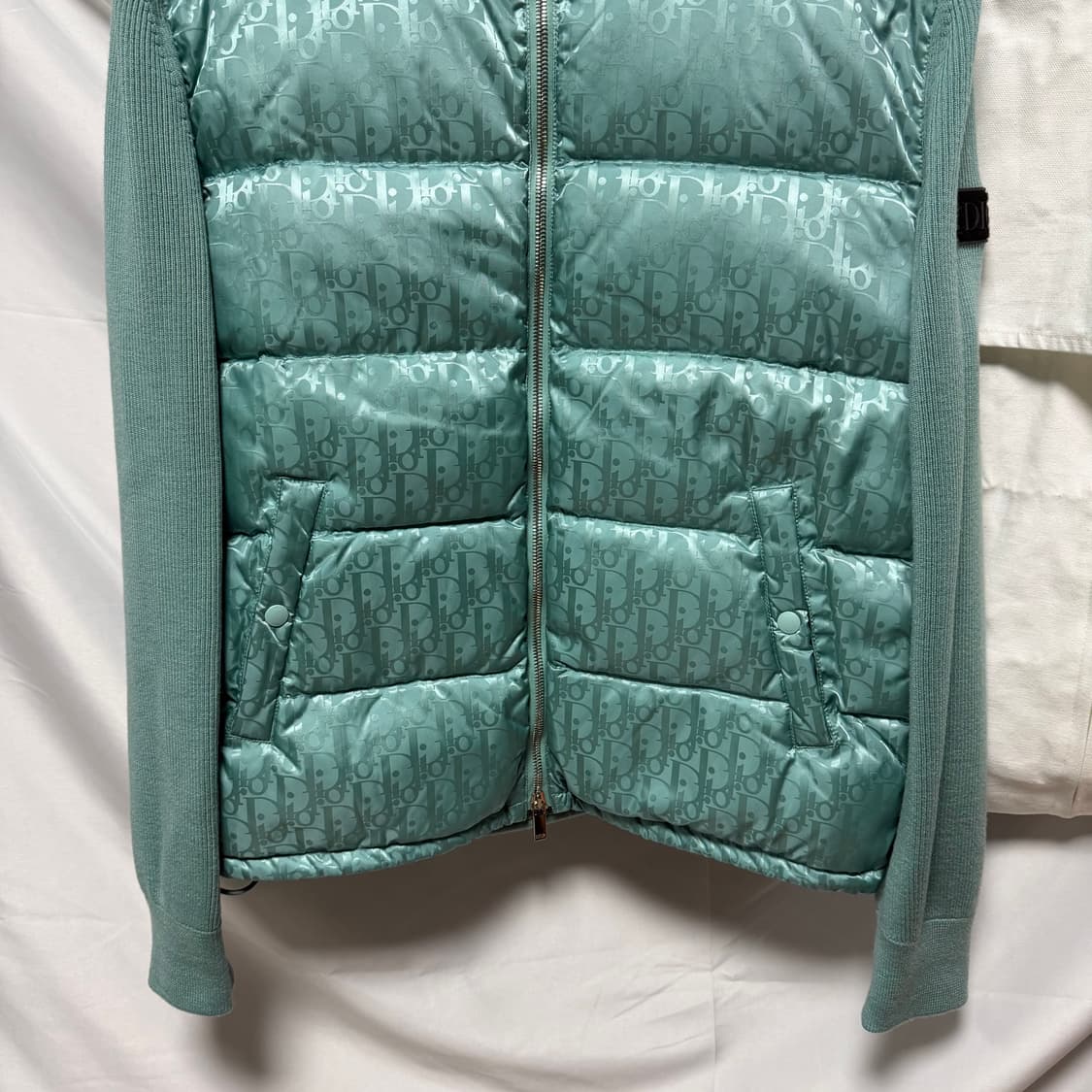 [S+급/M] 디올 오블리크 니트패딩 풀구성 상품이미지3