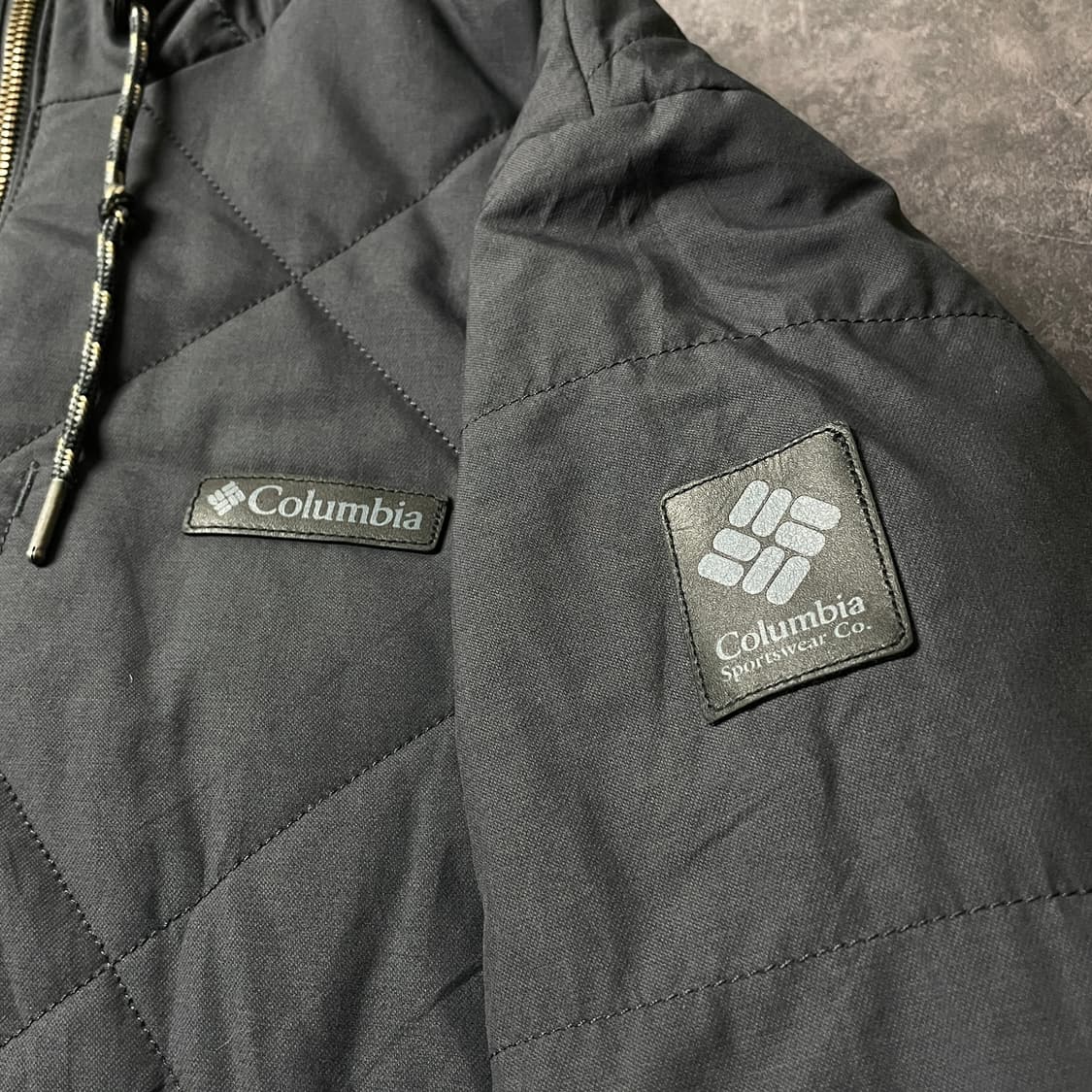 COLUMBIA 컬럼비아 빈티지 블랙 플란넬 후드패딩 A00465 상품이미지5