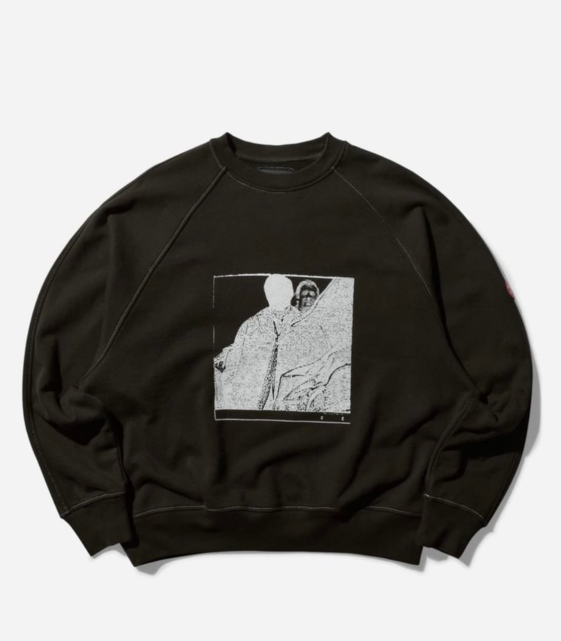 카브엠트 24SS 맨투맨 L 판매합니다 상품이미지1