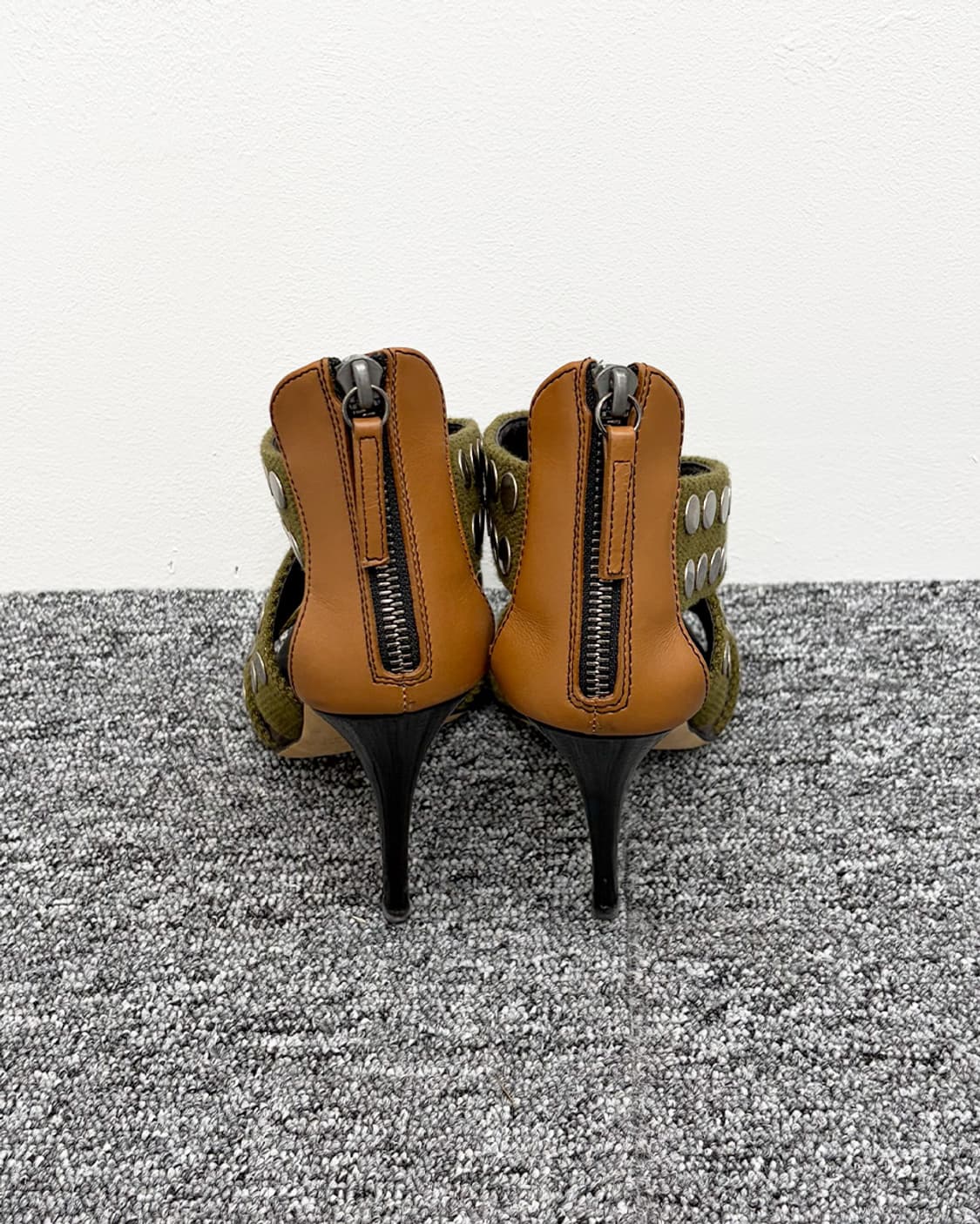 쥬세페 자노티 아일렛 크로스 샌들-힐 상품이미지4