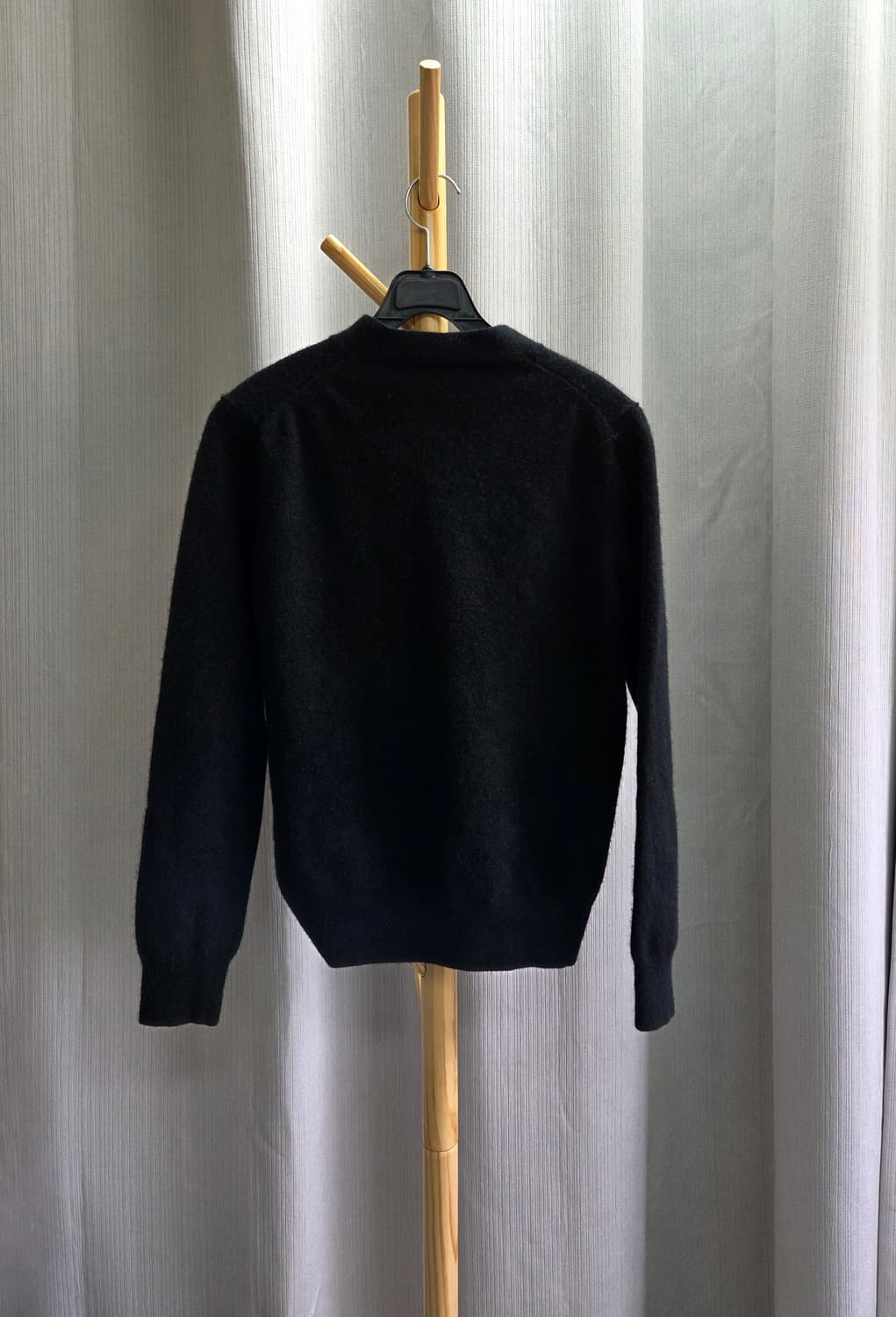 정품)꼼데가르송 플레이 블랙 하트 와펜 가디건 /여55~66 상품이미지3