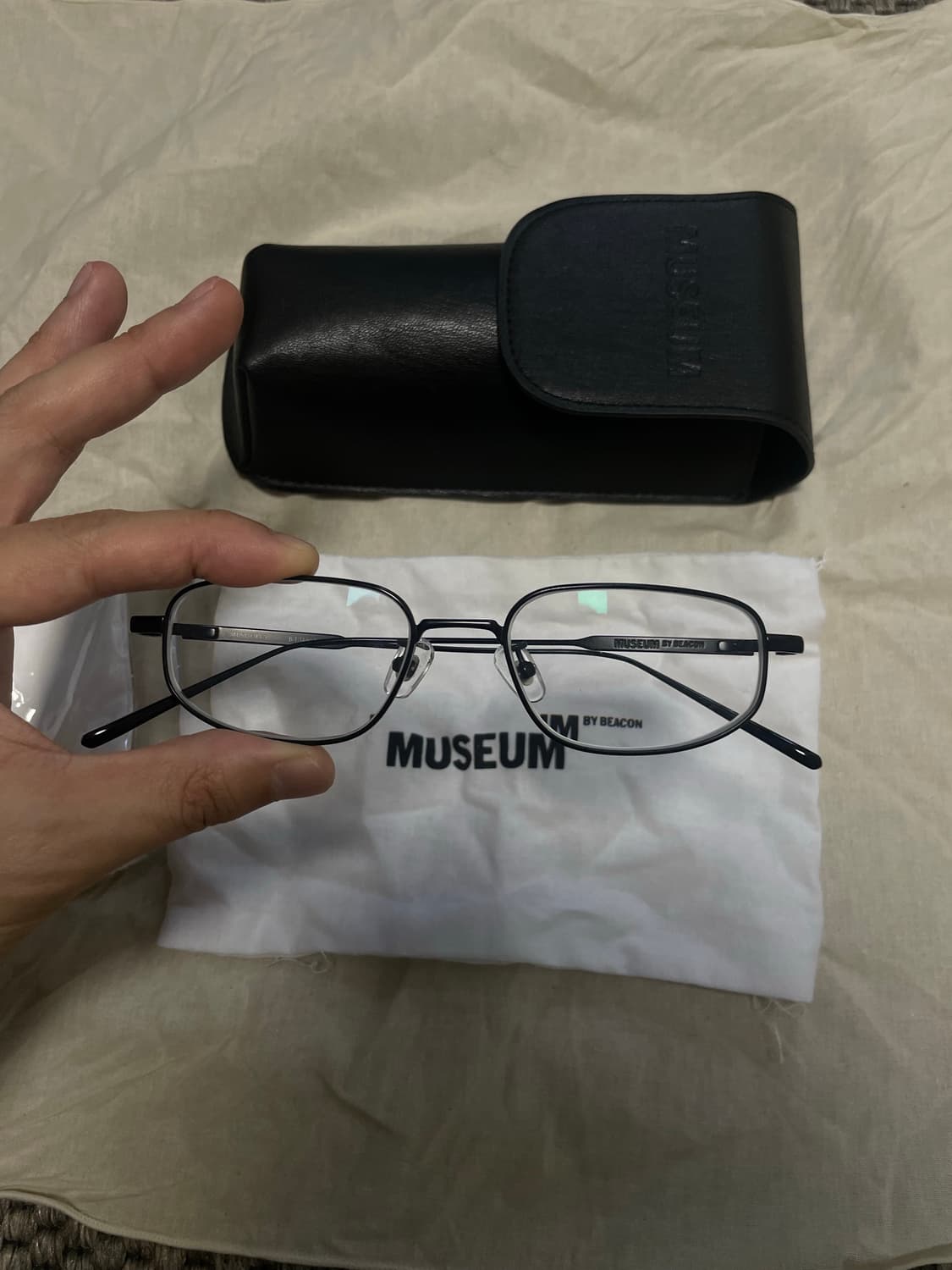 뮤지엄 바이비컨 MUSEUM.68 C1 상품이미지1