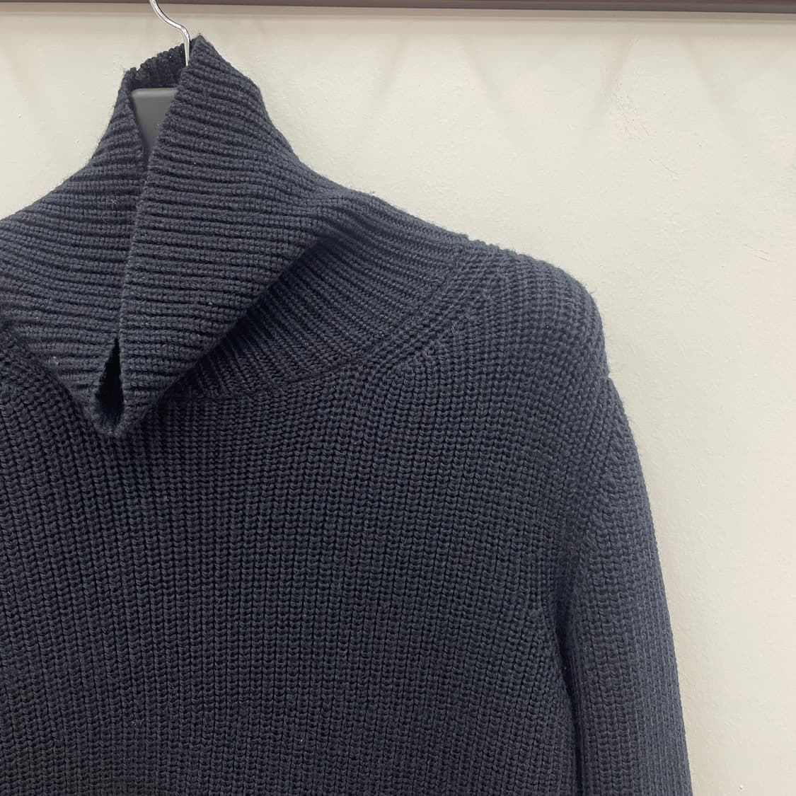 뷰티풀피플 언발란스 니트 상품이미지4