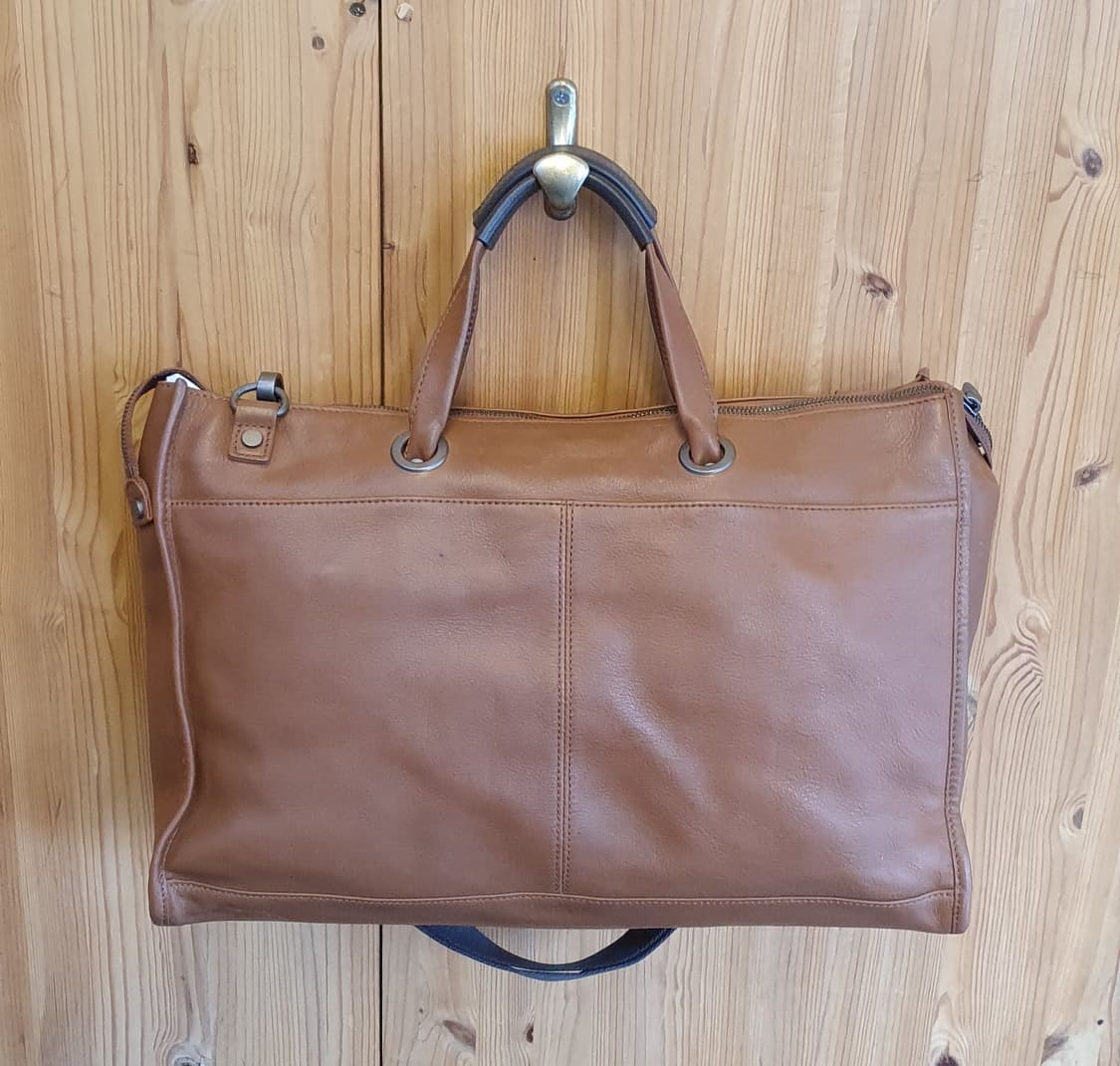 만다리나덕 레더 브리프케이스 상품이미지3