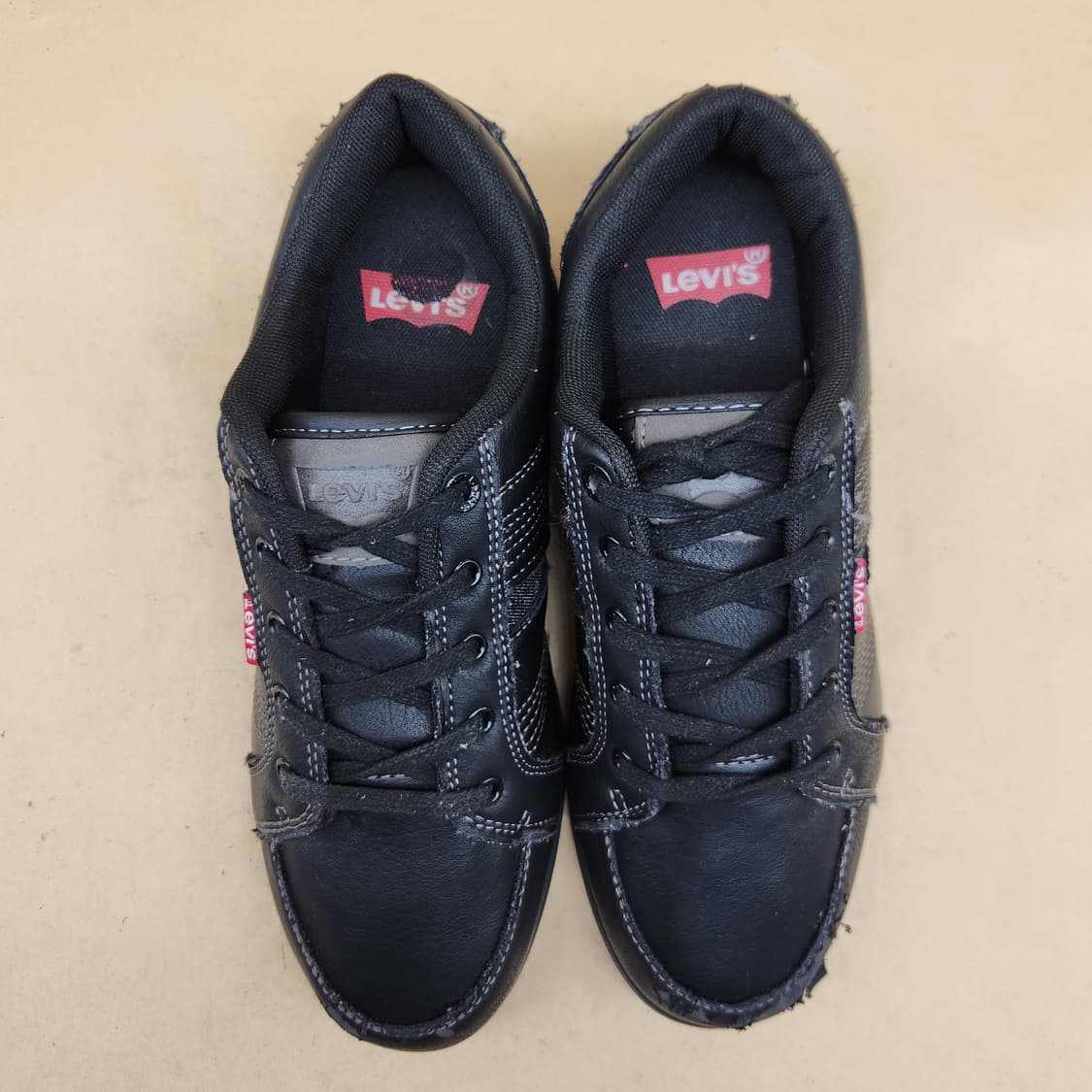 리바이스 스니커즈 245 상품이미지2
