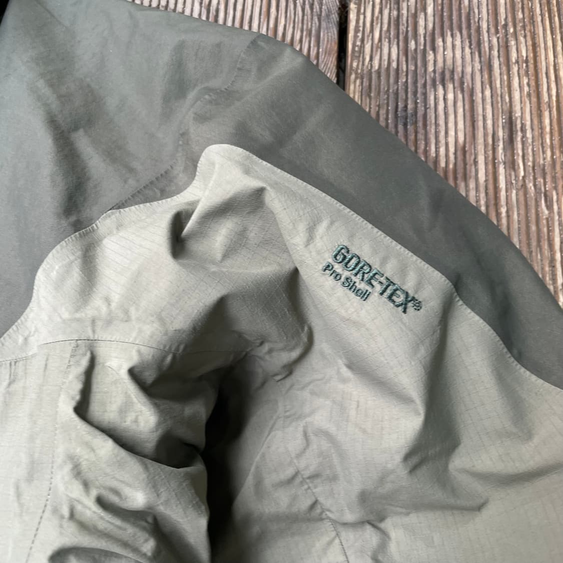 아크테릭스 피션 AR 고어텍스 자켓 상품이미지4