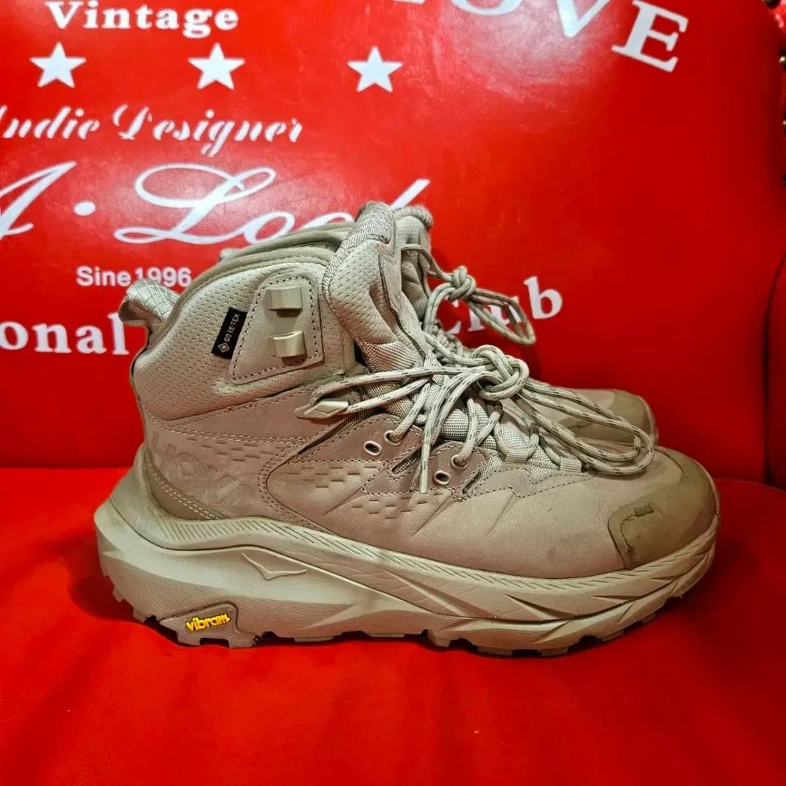 호카(HOKA) 카하2 고어텍스 비블람 부츠 255size 상품이미지5