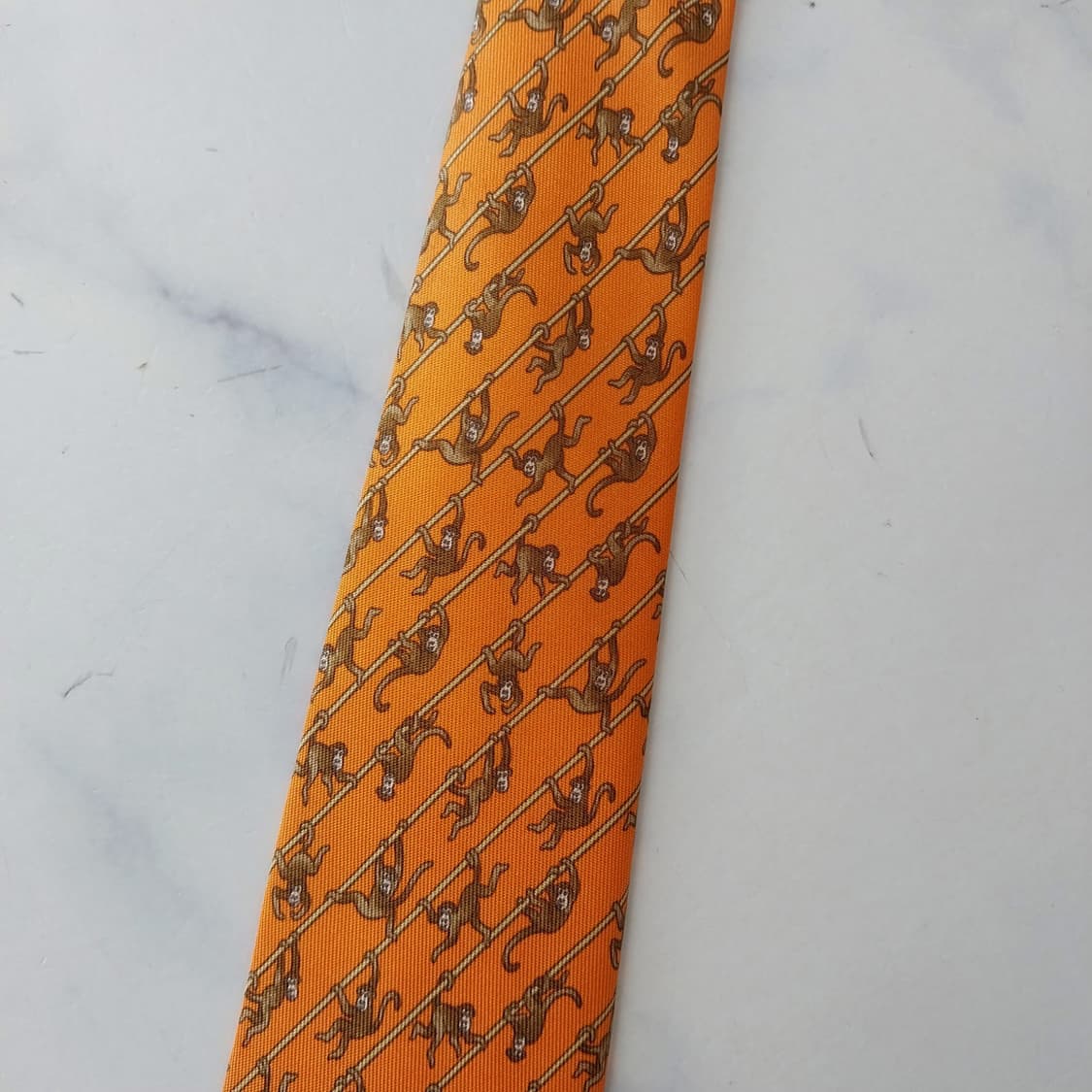 에르메스 오렌지 원숭이 모티브 넥타이 9.5cm A+등급 K2592 상품이미지10