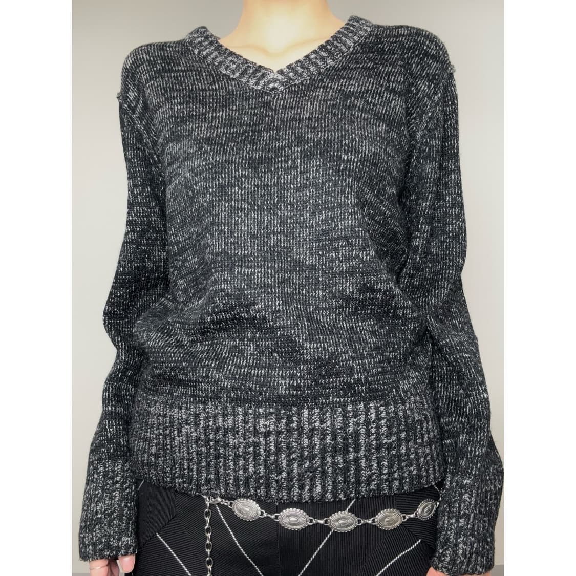 빈티지 차콜 니트 상품이미지1