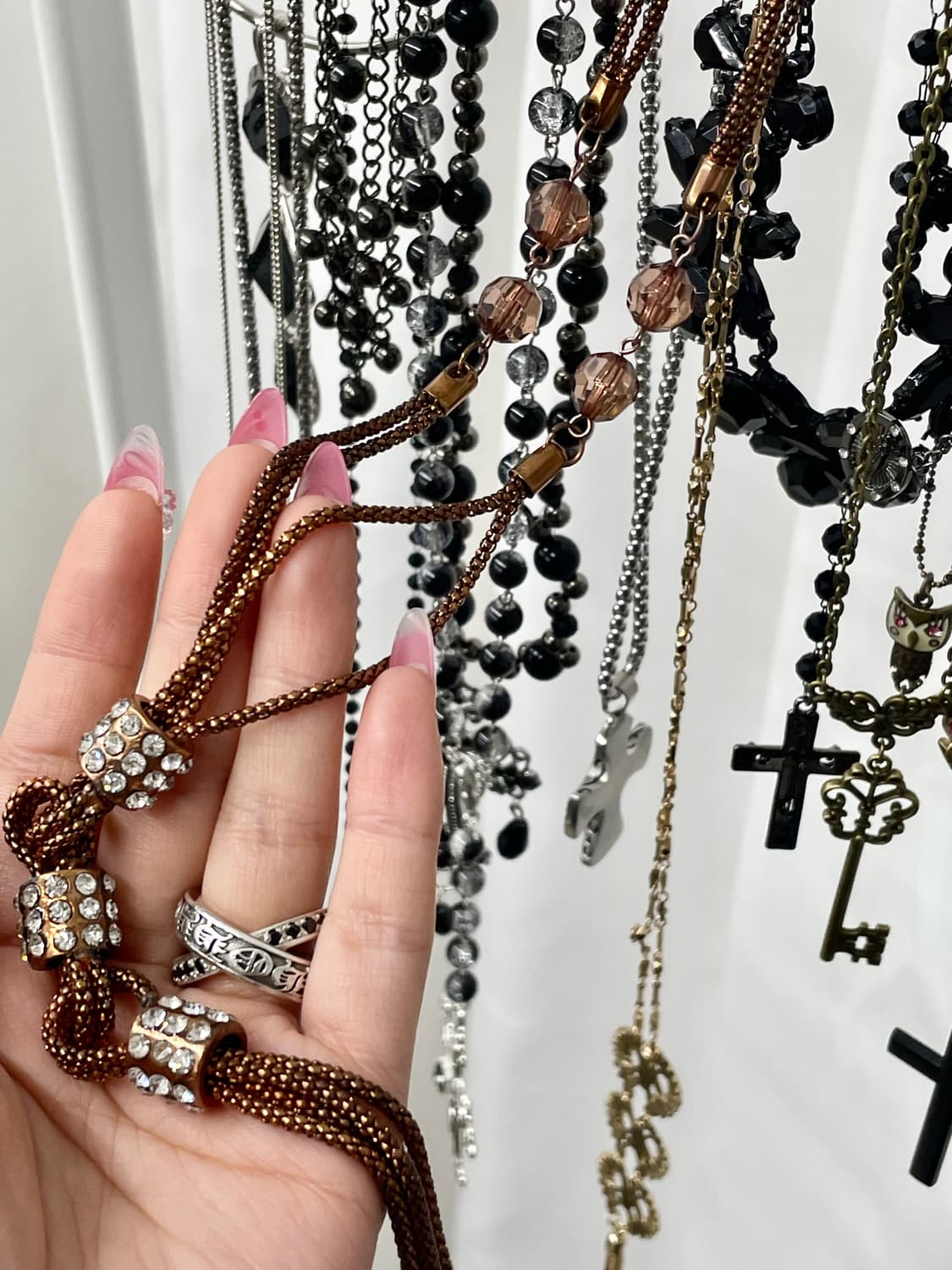 브라운 큐빅 드롭 태슬 네크리스 상품이미지2