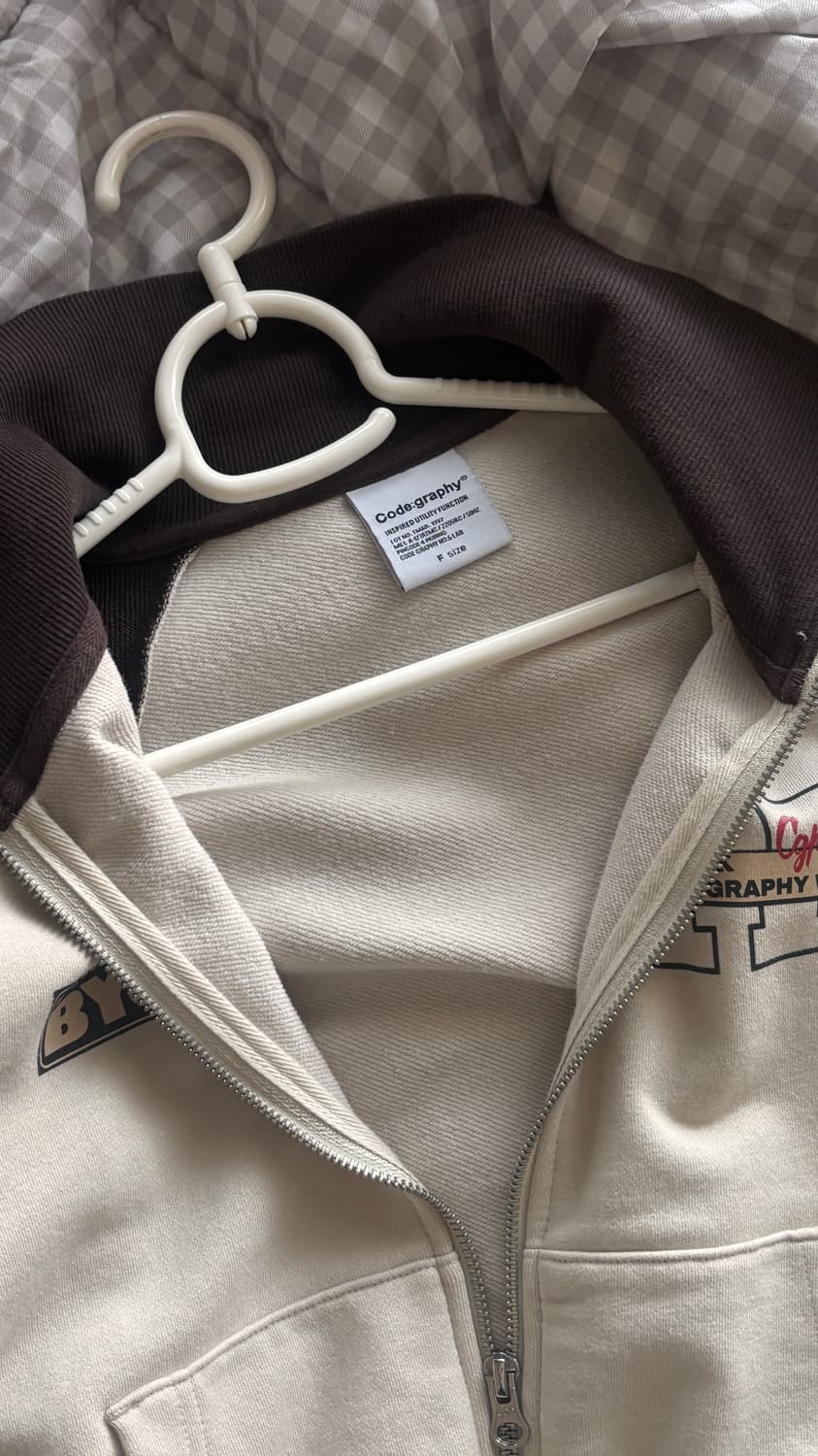 코드그라피 후드집업 베이지 브라운 상품이미지3