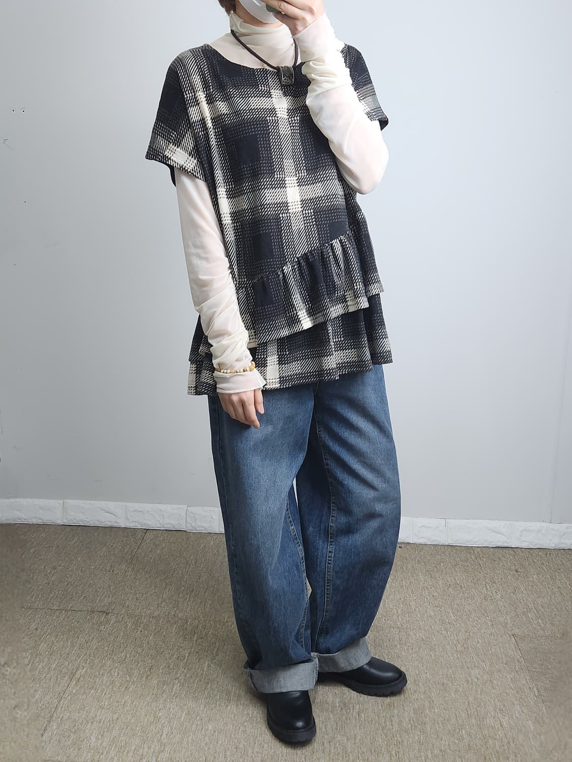 프릴 패턴 탑 상품이미지3