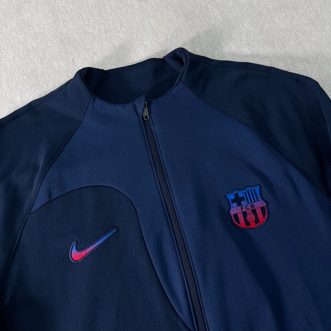 100 나이키 바르셀로나 아카데미 프로 트랙탑져지 상품이미지2