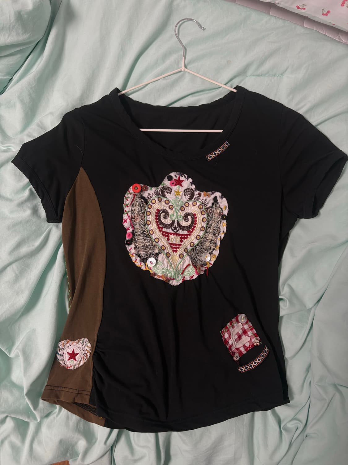 패치워크 반팔티 상품이미지1