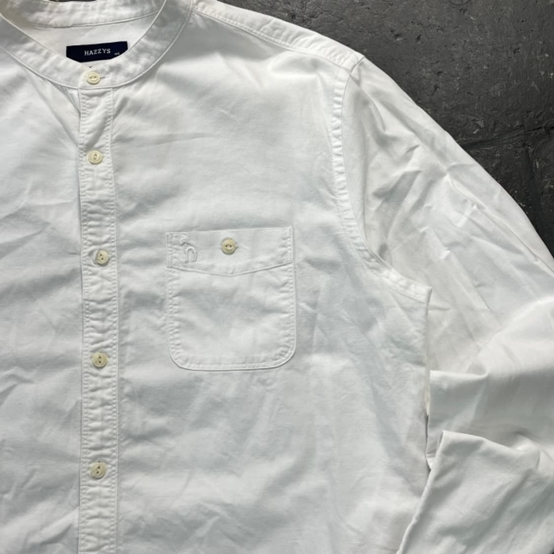 100 헤지스 차이나 화이트 셔츠  상품이미지2