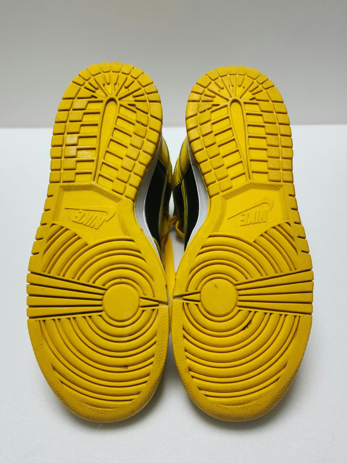 나이키 덩크 하이 검노 235mm 상품이미지3