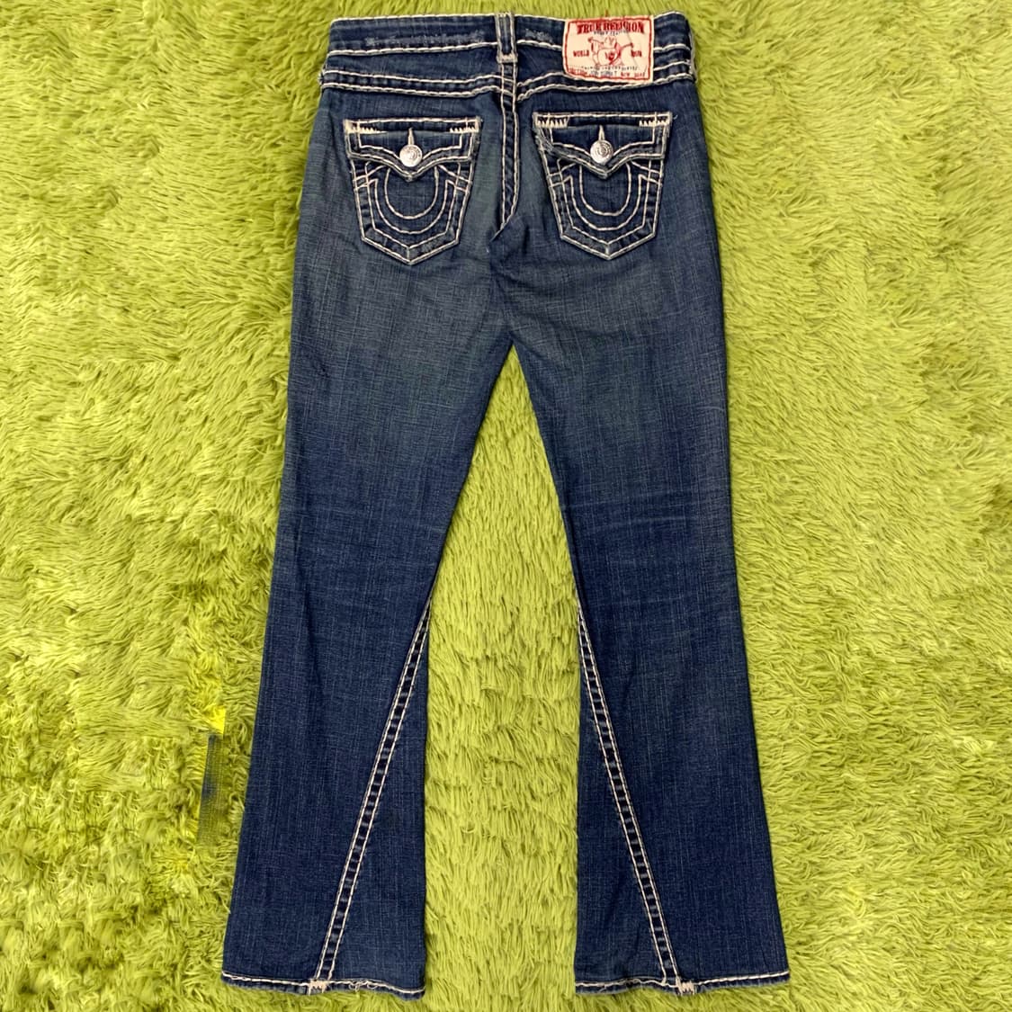 [표기 26] 트루릴리젼 JOEY SUPER T 로우 부츠컷 데님팬츠 상품이미지2