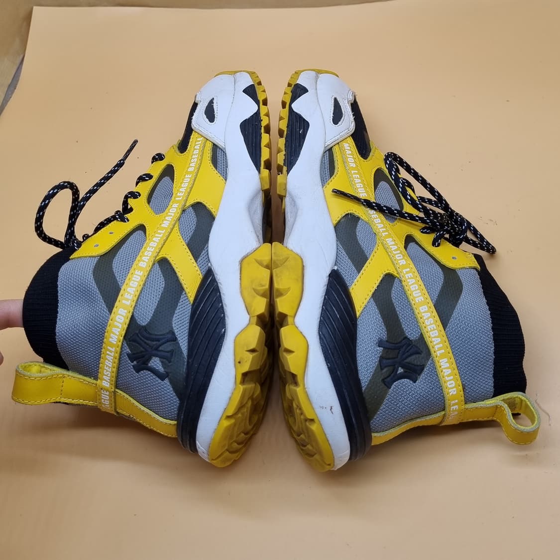 MLB 뉴욕양키즈 마리포사 남성운동화270  상품이미지5