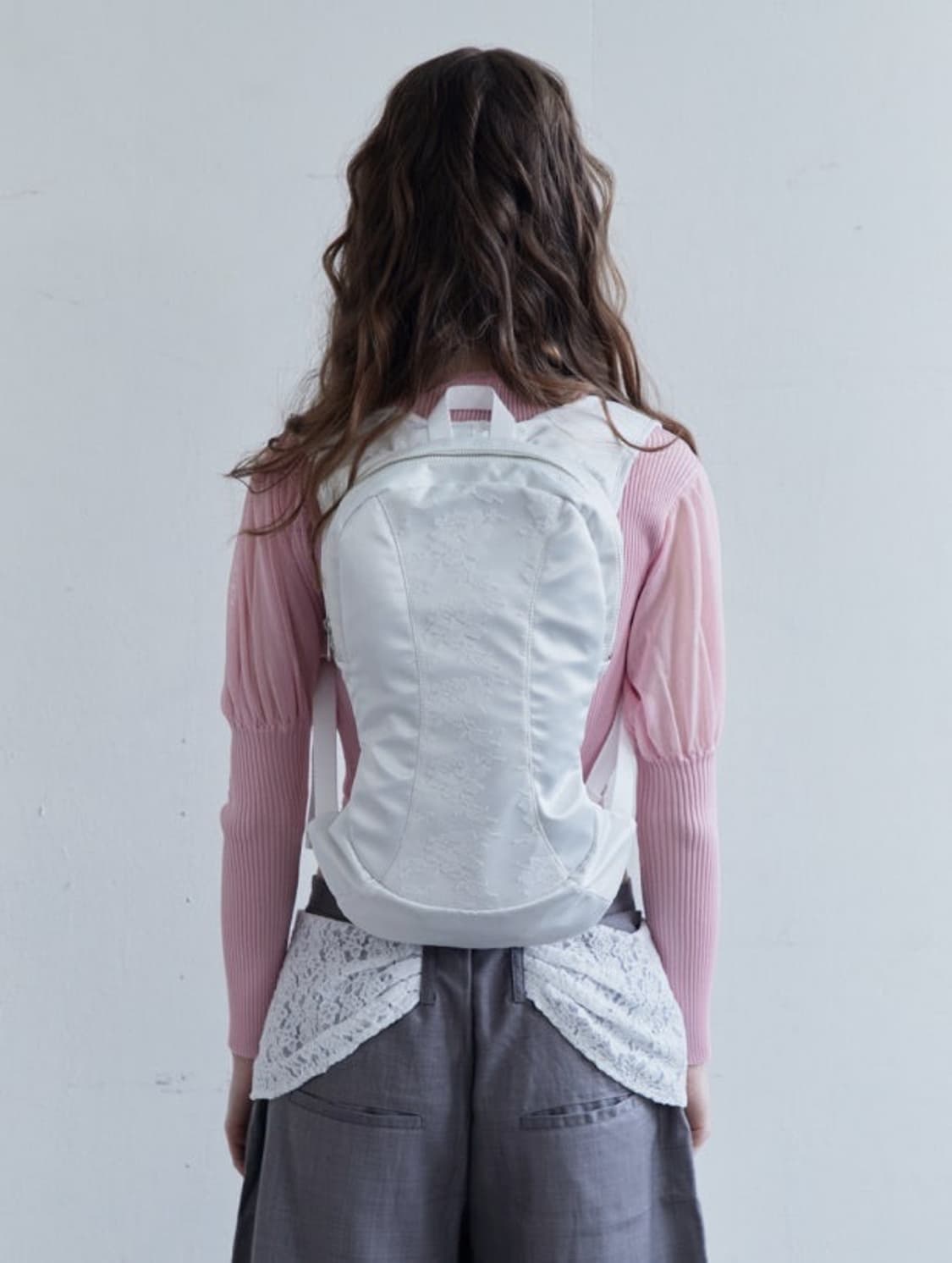 eonts 링고쉬폰 백팩 블랙 상품이미지3