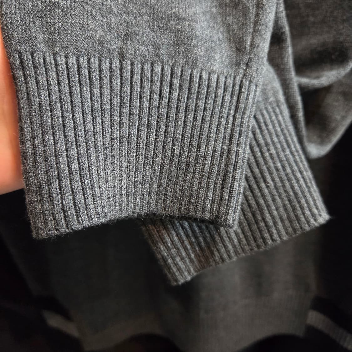 베네통 그레이 카라넥 니트 상품이미지4