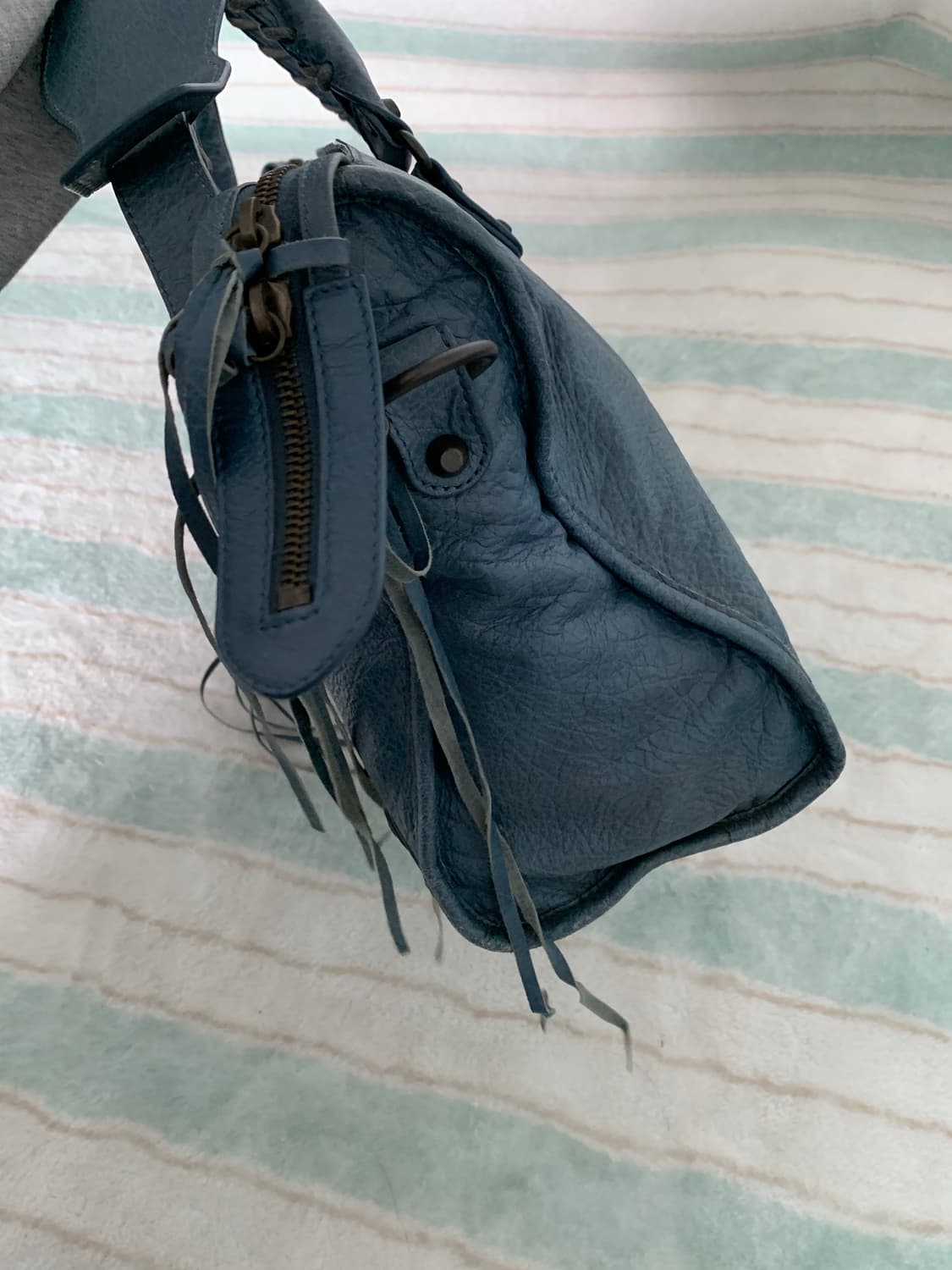 발렌시아가 모터백 시티백 미듐 정품 상품이미지6