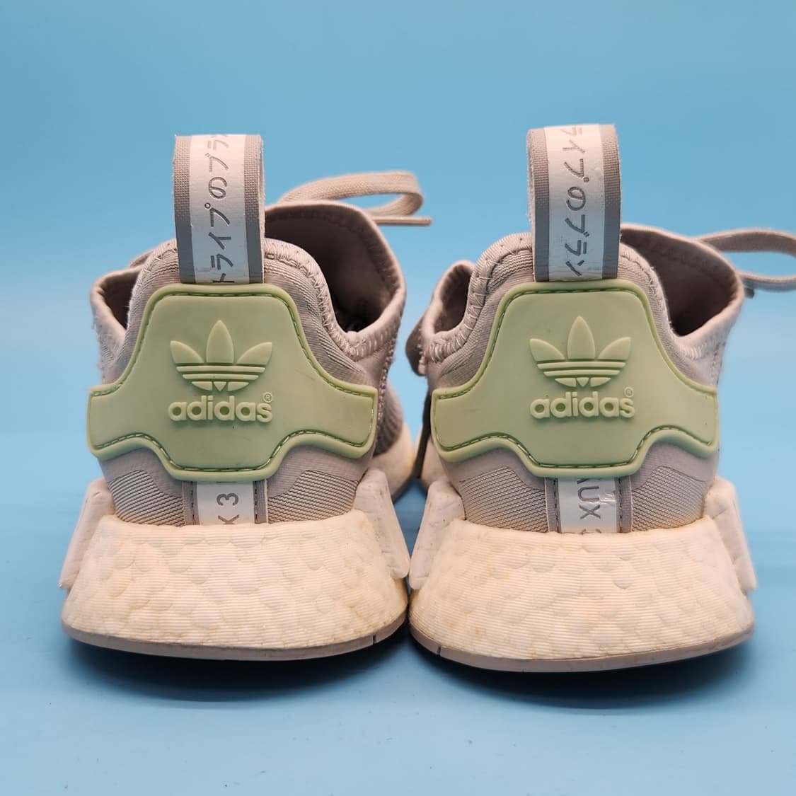 d 아디다스 NMD R1 남성운동화270  상품이미지4