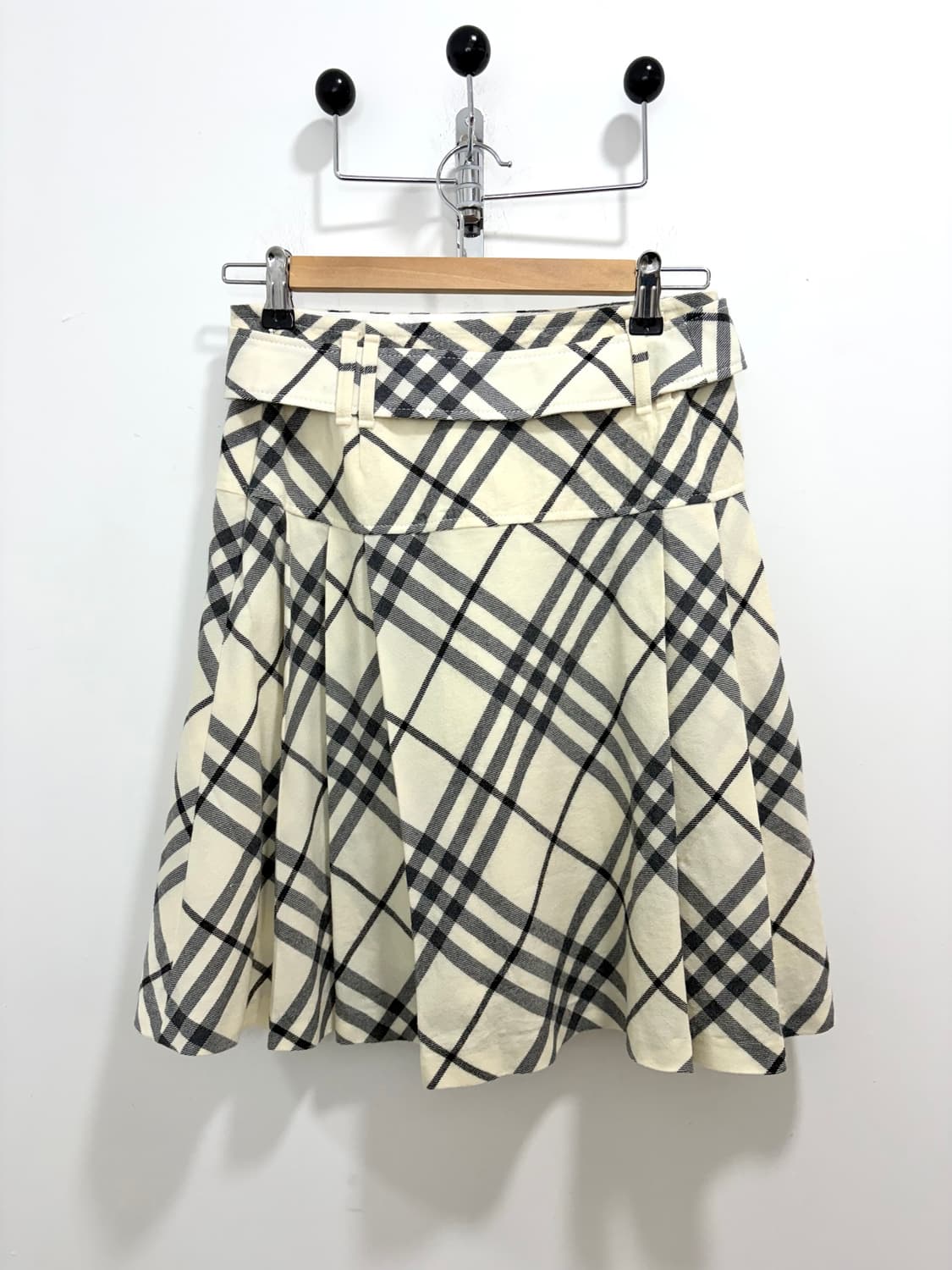 버버리 노바체크 아이보리 벨트 플리츠 스커트 상품이미지6