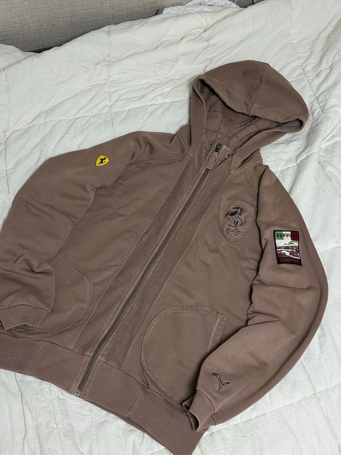 푸마 페라리 F1 후드 집업 브라운 미디움 상품이미지1