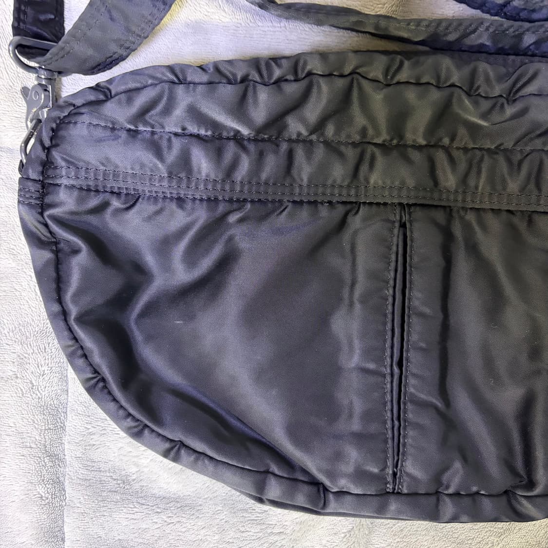 porter 요시다 포터 탱커 반달숄더백 블랙 상품이미지4