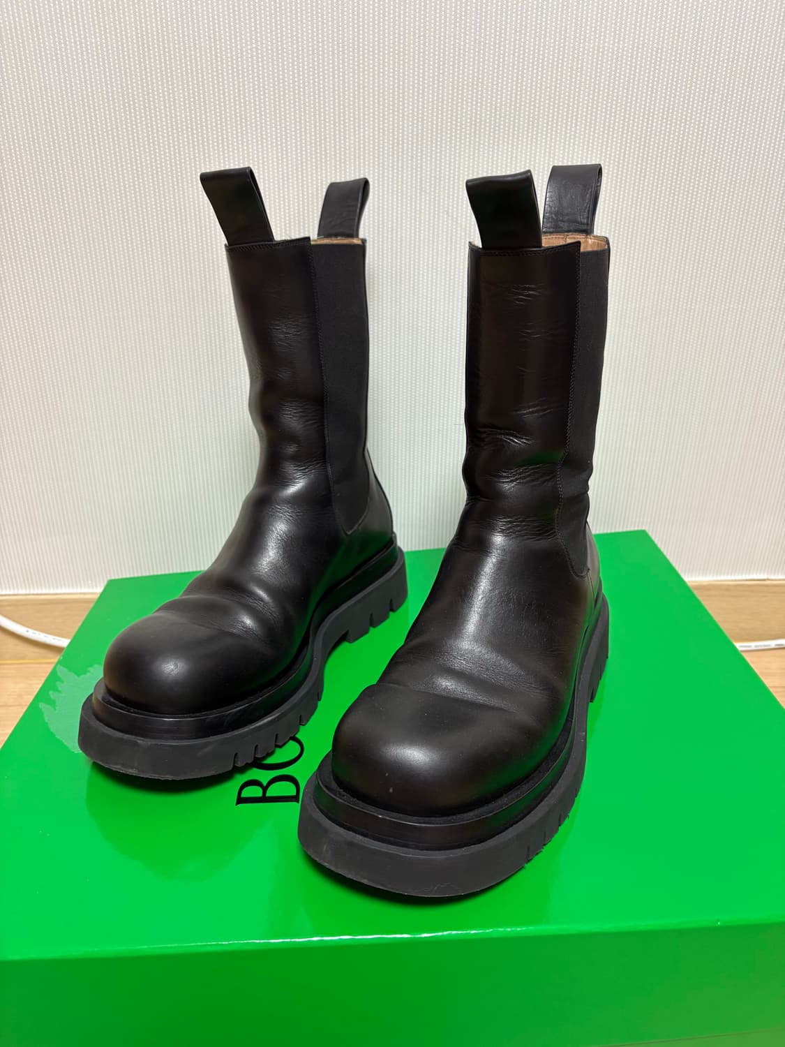41) 보테가 러그 부츠 상품이미지1