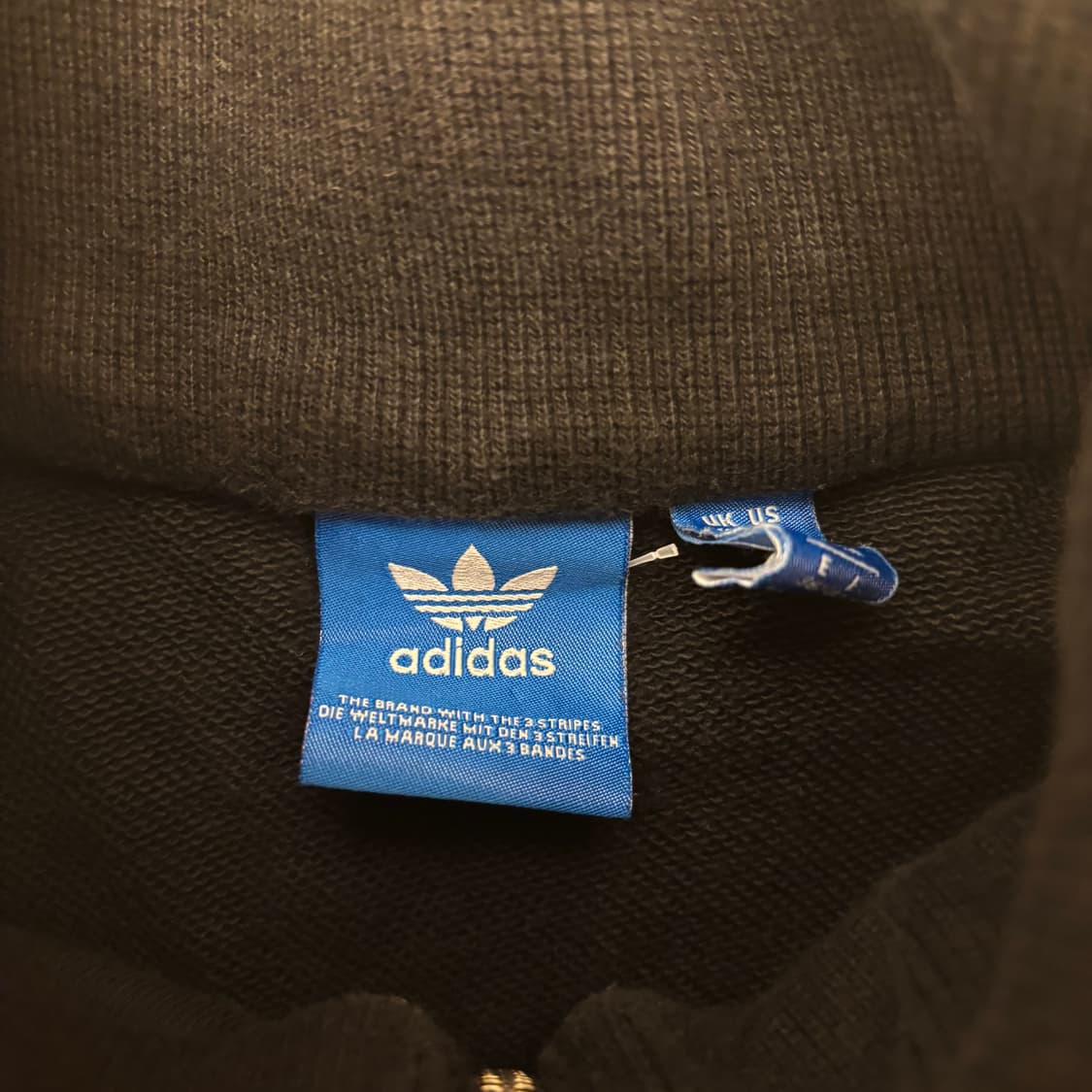 아디다스 삼선 블랙 반집업 맨투맨 상품이미지3