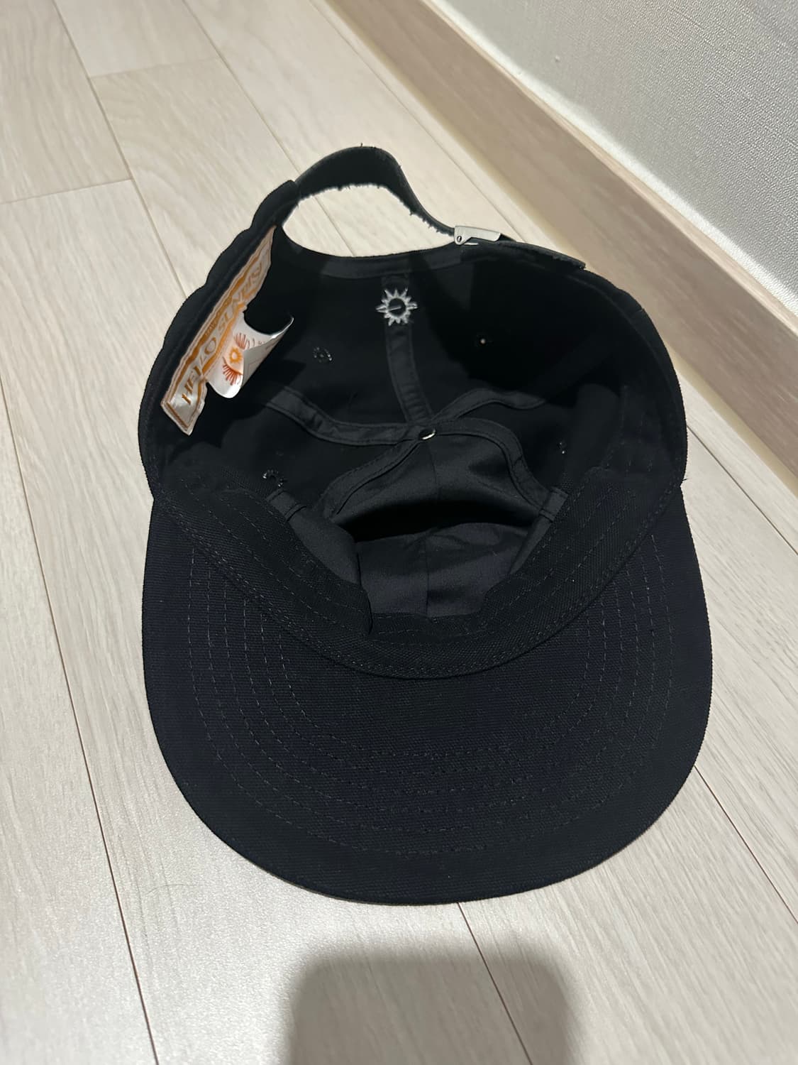 헬로썬라이즈 6패널 캡 블랙 상품이미지2