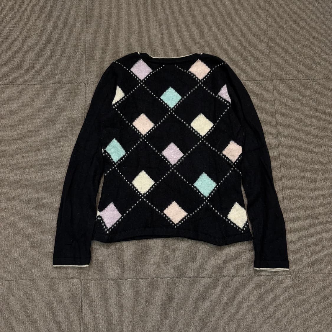 꾸레쥬 아가일 패턴 니트 xs 상품이미지5