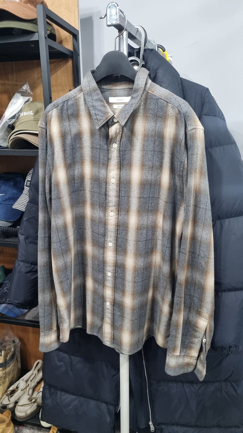 에피그램(kolon) 봄셔츠 100~105(가슴반품56) 상태10/9 상품이미지1