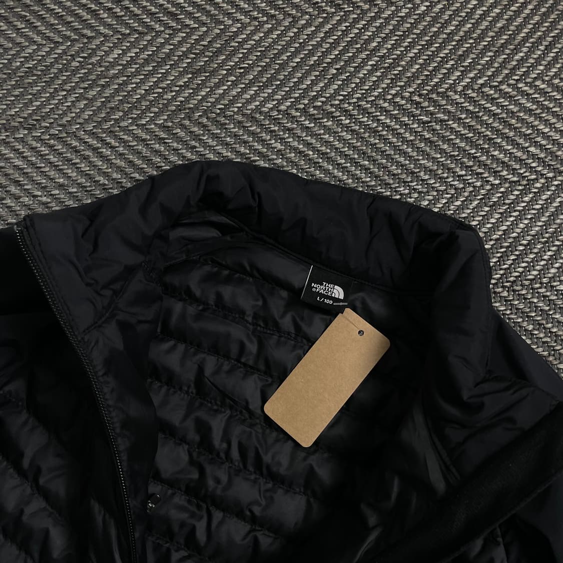 노스페이스 브이모션 경량 패딩 점퍼 블랙o 4537 상품이미지5