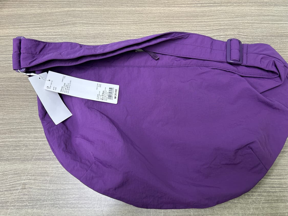 유니클로U 나일론 숄더백 퍼플 상품이미지2