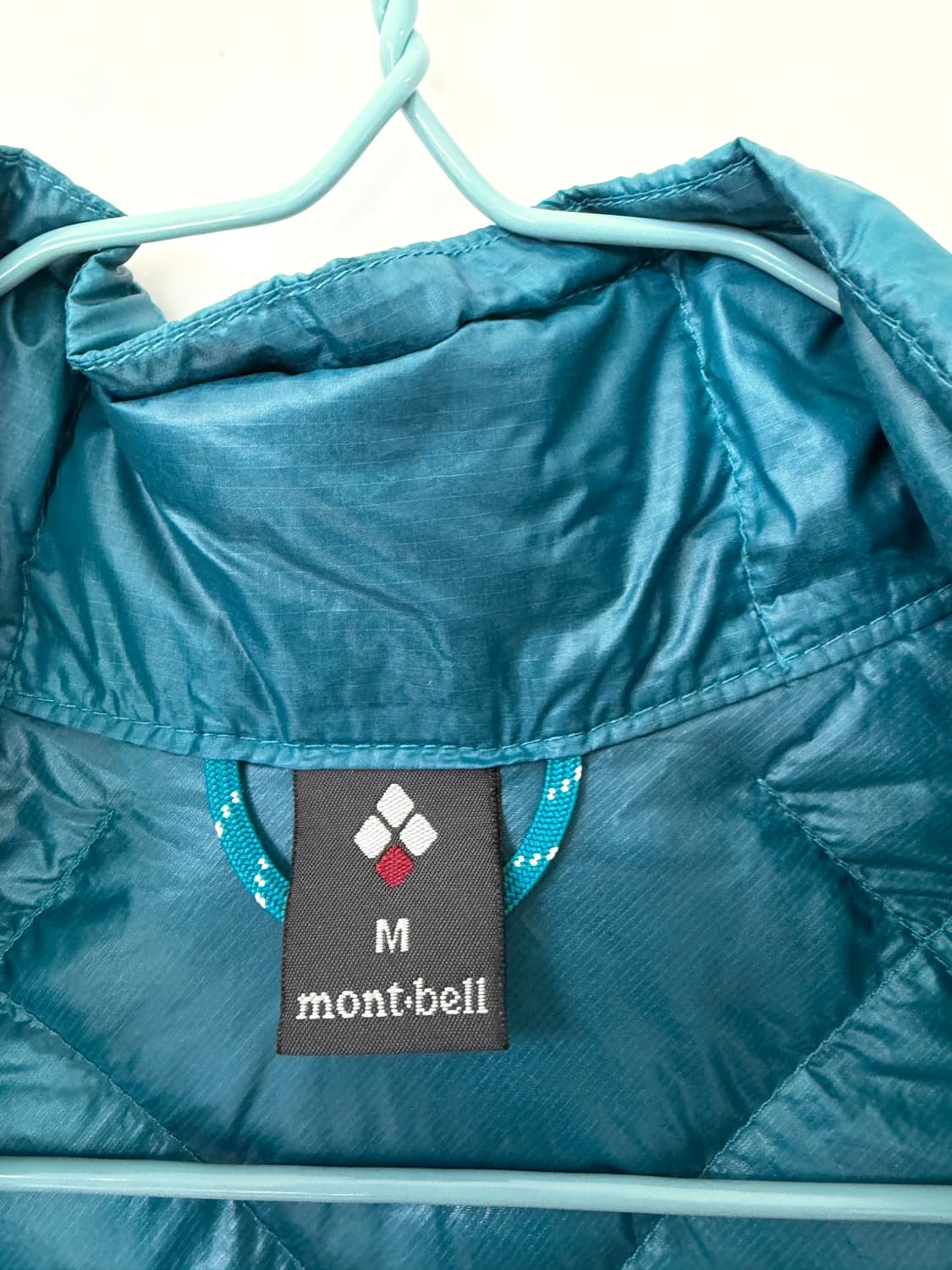 몽벨 경량패딩 M 상품이미지5