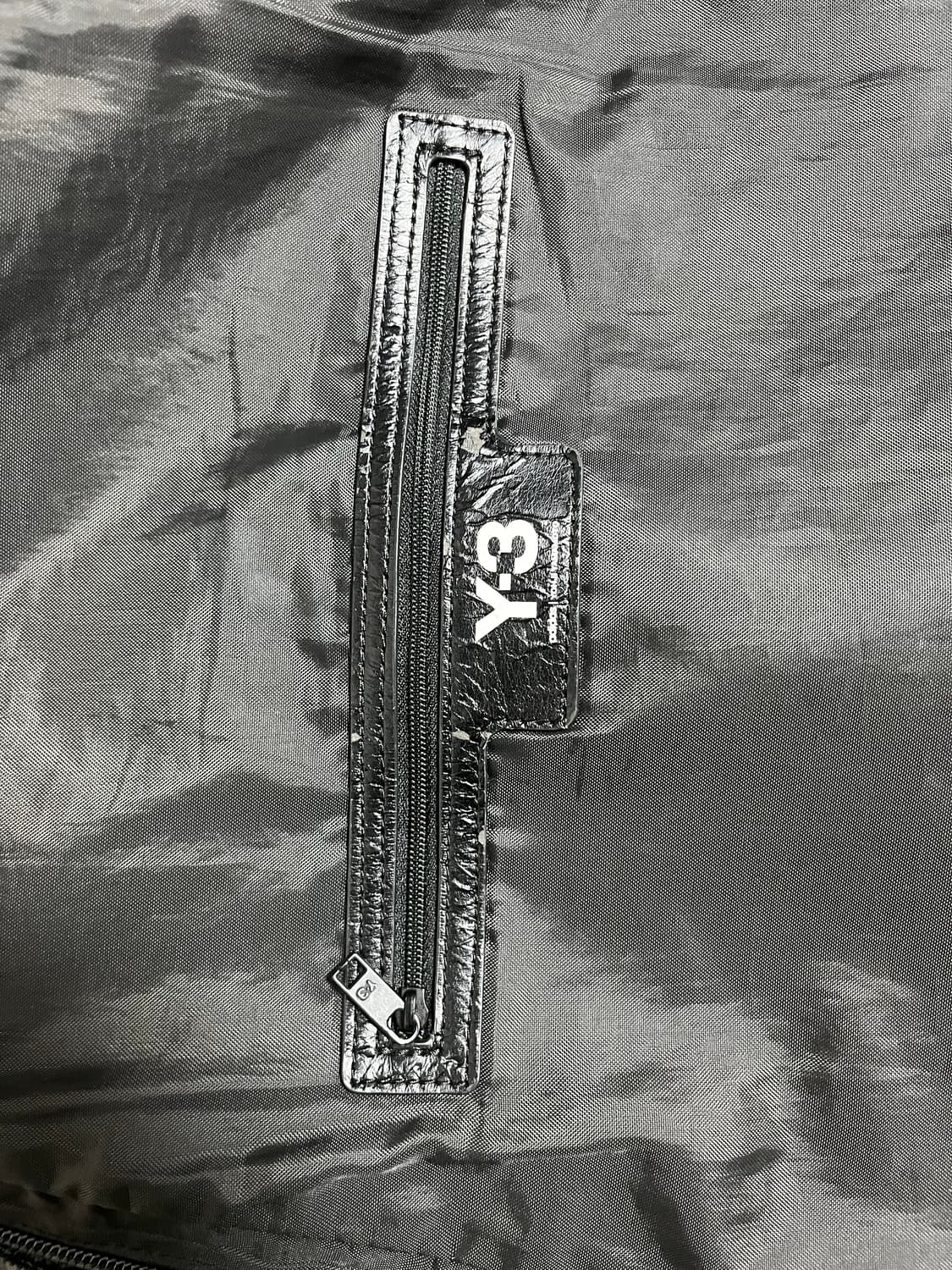 Y-3 요지야마모토 사이드 지퍼 백팩 블랙 상품이미지7