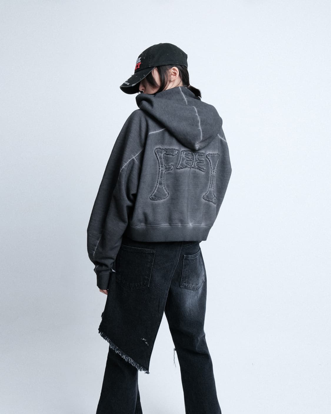 아이필럭키 크롭 후드 집업 (블랙) 공홈 품절 L 상품이미지5