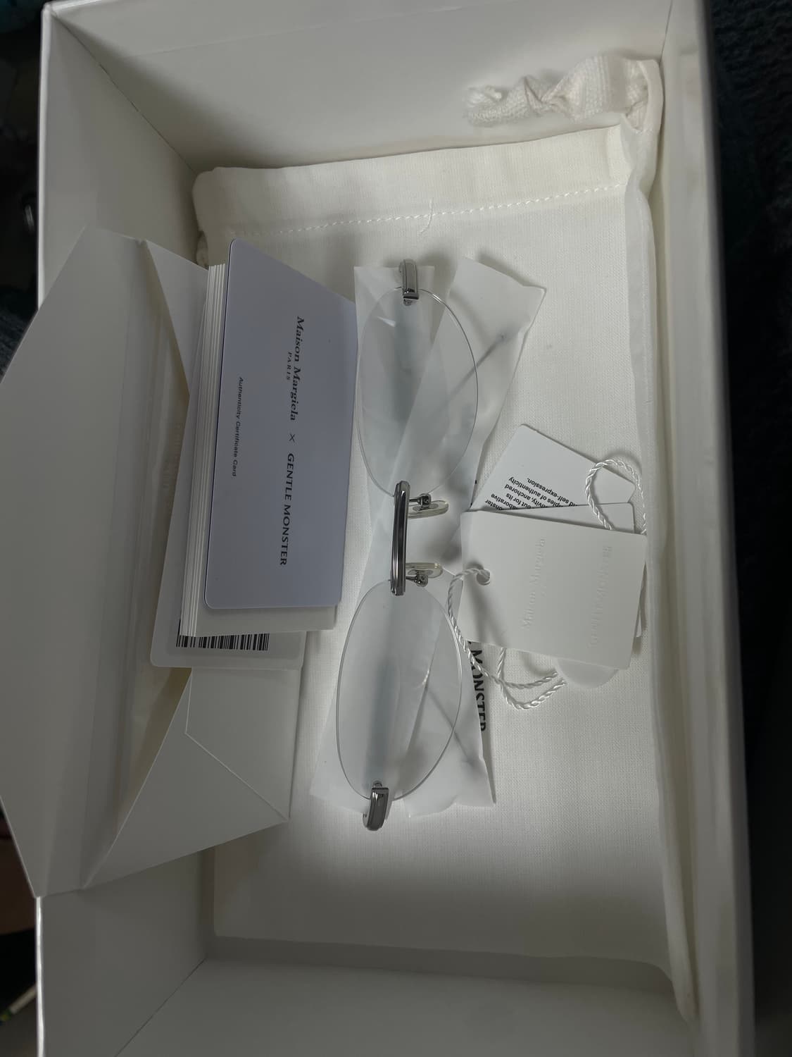 젠틀몬스터 mm217 상품이미지2