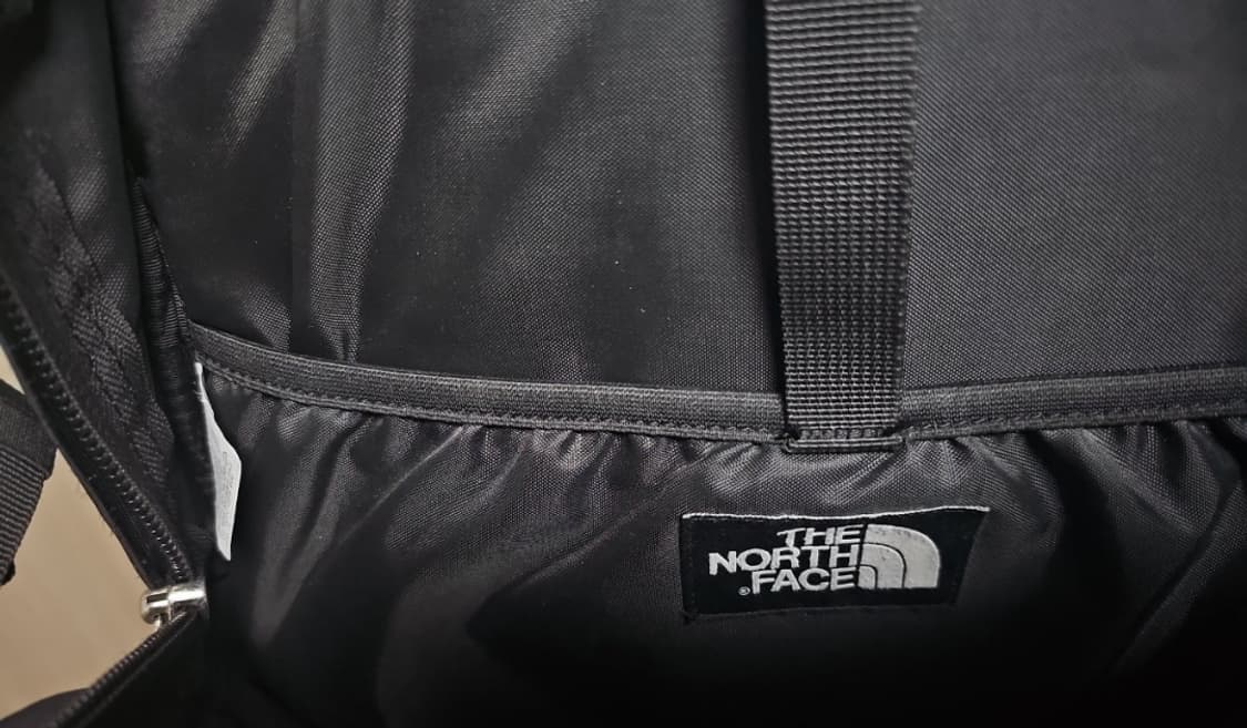 노스페이스 정품 30리터 등산배낭 팝니다  상품이미지2