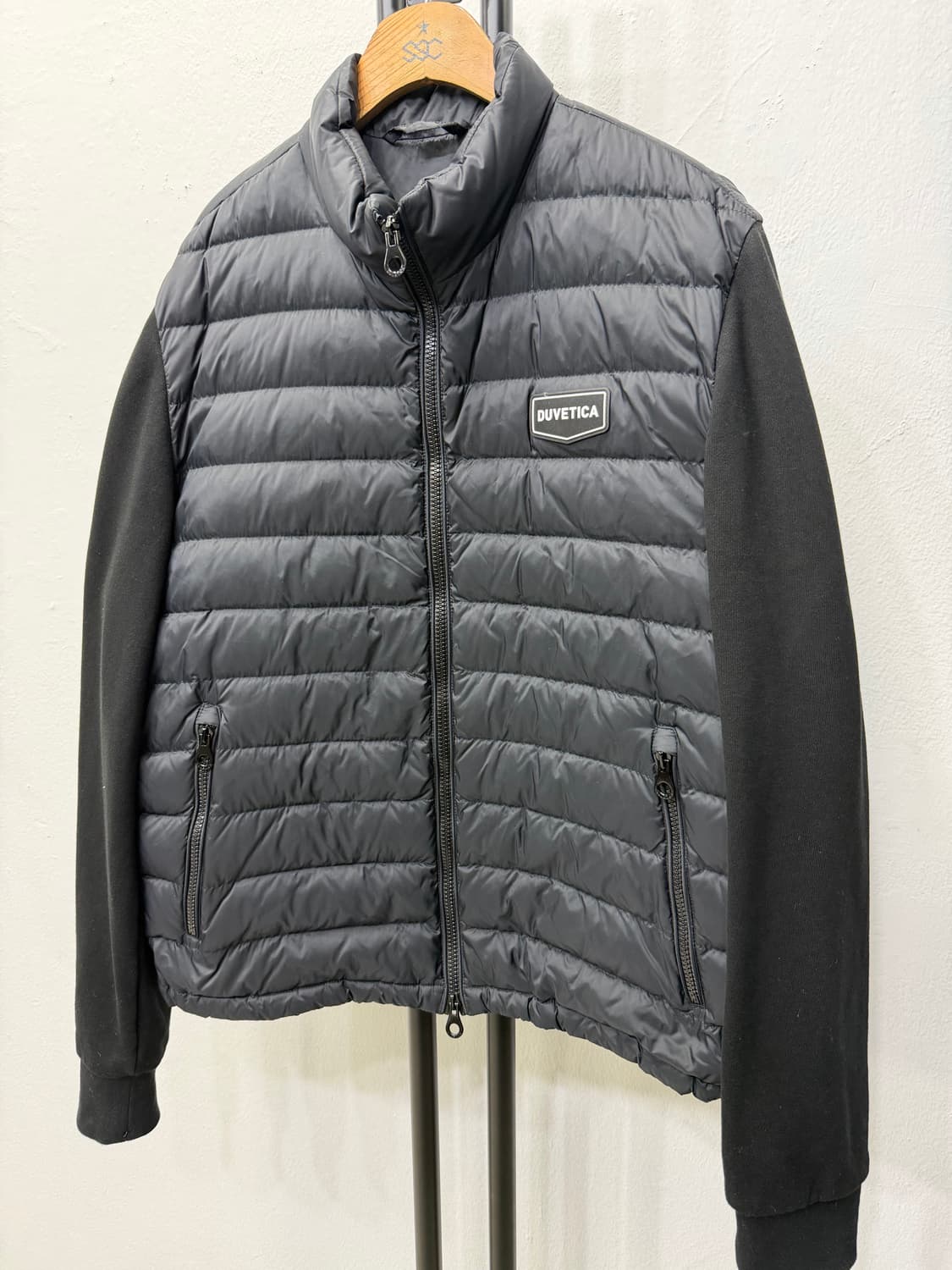 정품) 듀베티카 남성 블랙 포시 푸퍼 자켓 50 상품이미지2